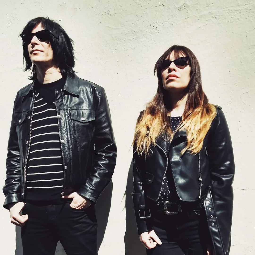 Everlong Magazine Capsula.jpg