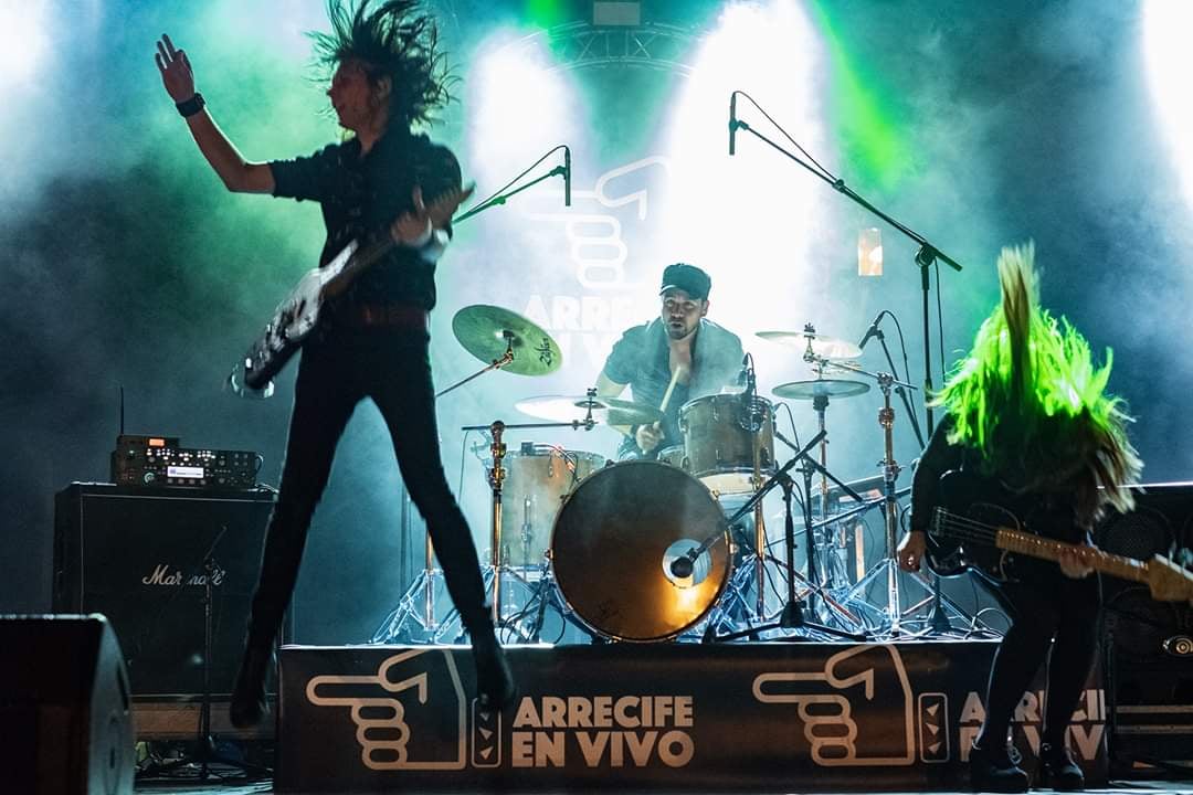 Capsula band live performance official photos psychedelic rock trio