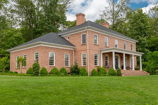 110WiltonPlace_007.jpg