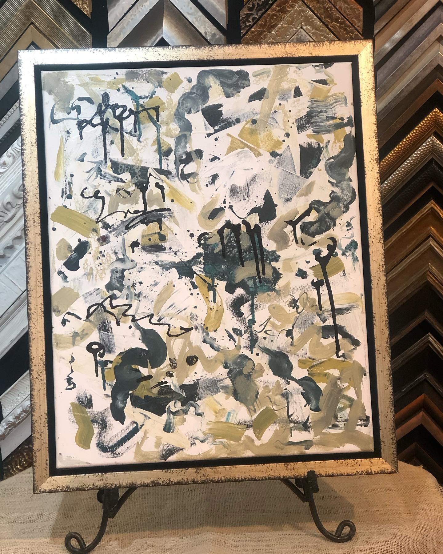 &ldquo;Abstract&rdquo;. Acrylic on canvas. 
18&rdquo;x22&rdquo;  Available for purchase.
 

#frameshop #originalart #fineart #bedfordvillageny #artgallery #amciregence @bedfordvillagebuzz