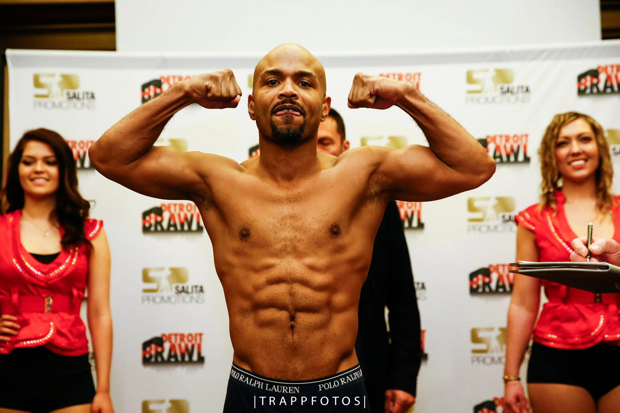 LR_DETROIT BRAWL-WEIGH IN-01212016-9242.jpg