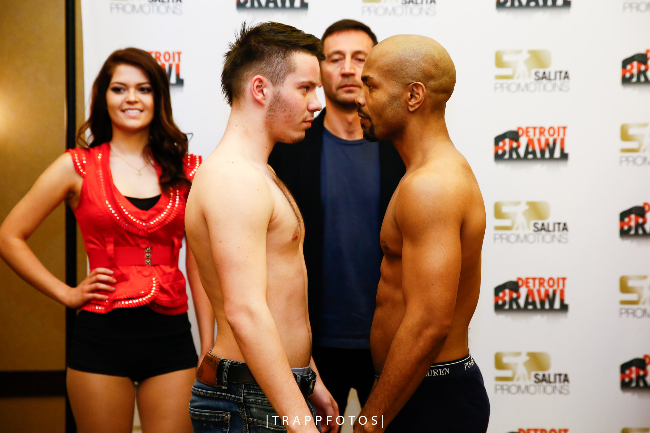 LR_DETROIT BRAWL-WEIGH IN-01212016-9256.jpg