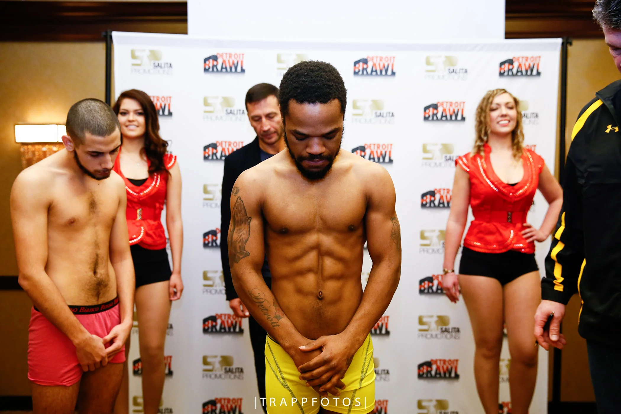LR_DETROIT BRAWL-WEIGH IN-01212016-9274.jpg