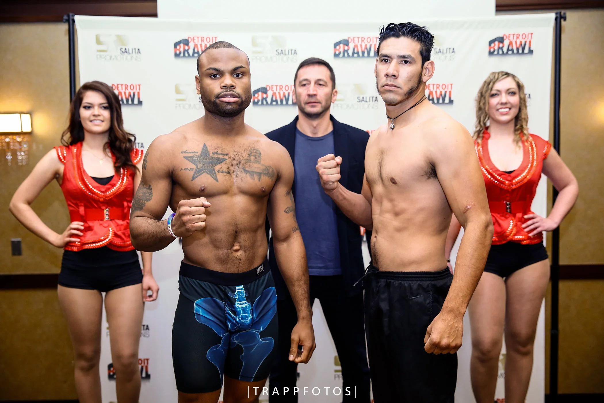 LR_DETROIT BRAWL-WEIGH IN-01212016-9370.jpg
