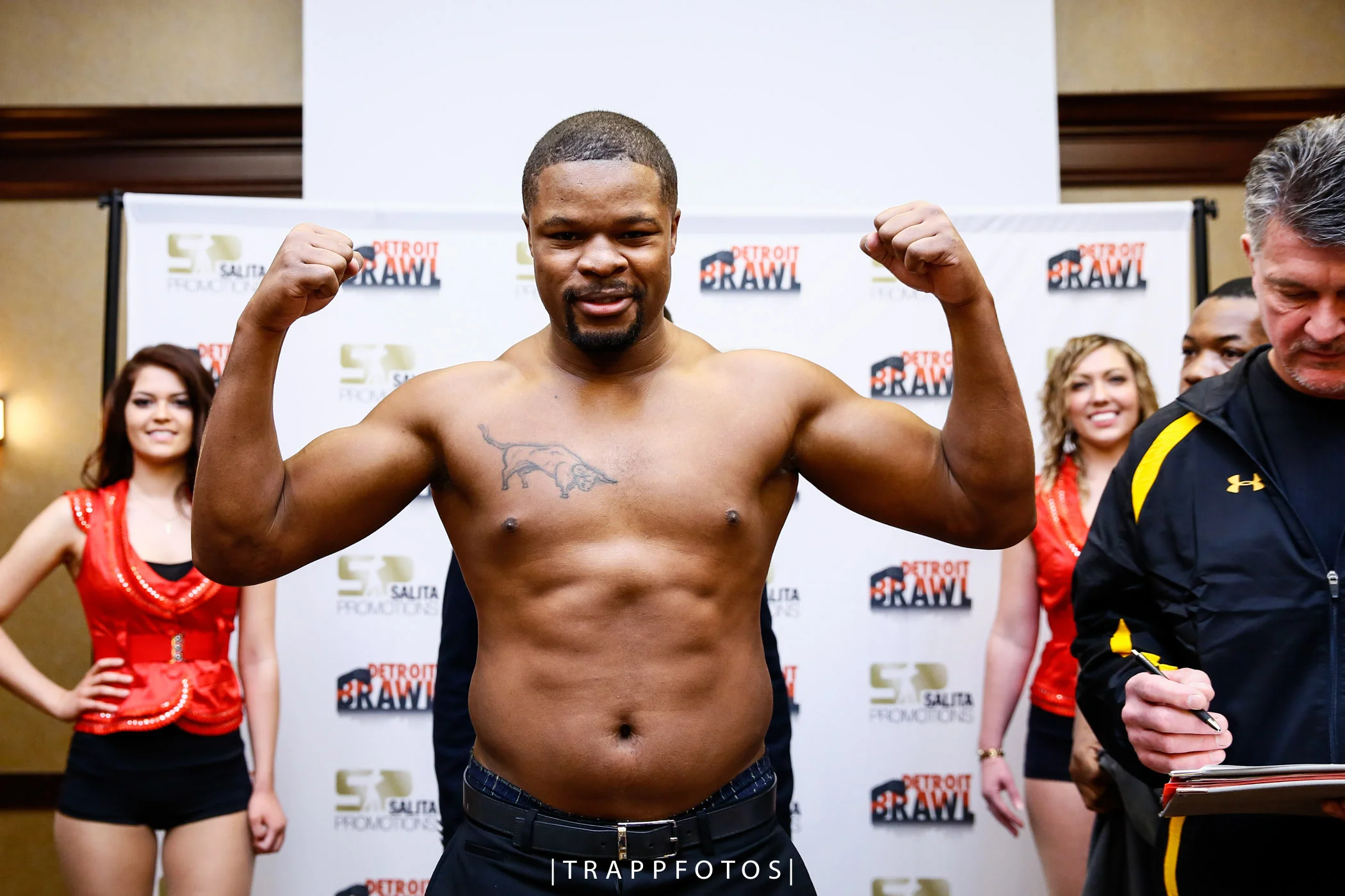 LR_DETROIT BRAWL-WEIGH IN-01212016-9382.jpg