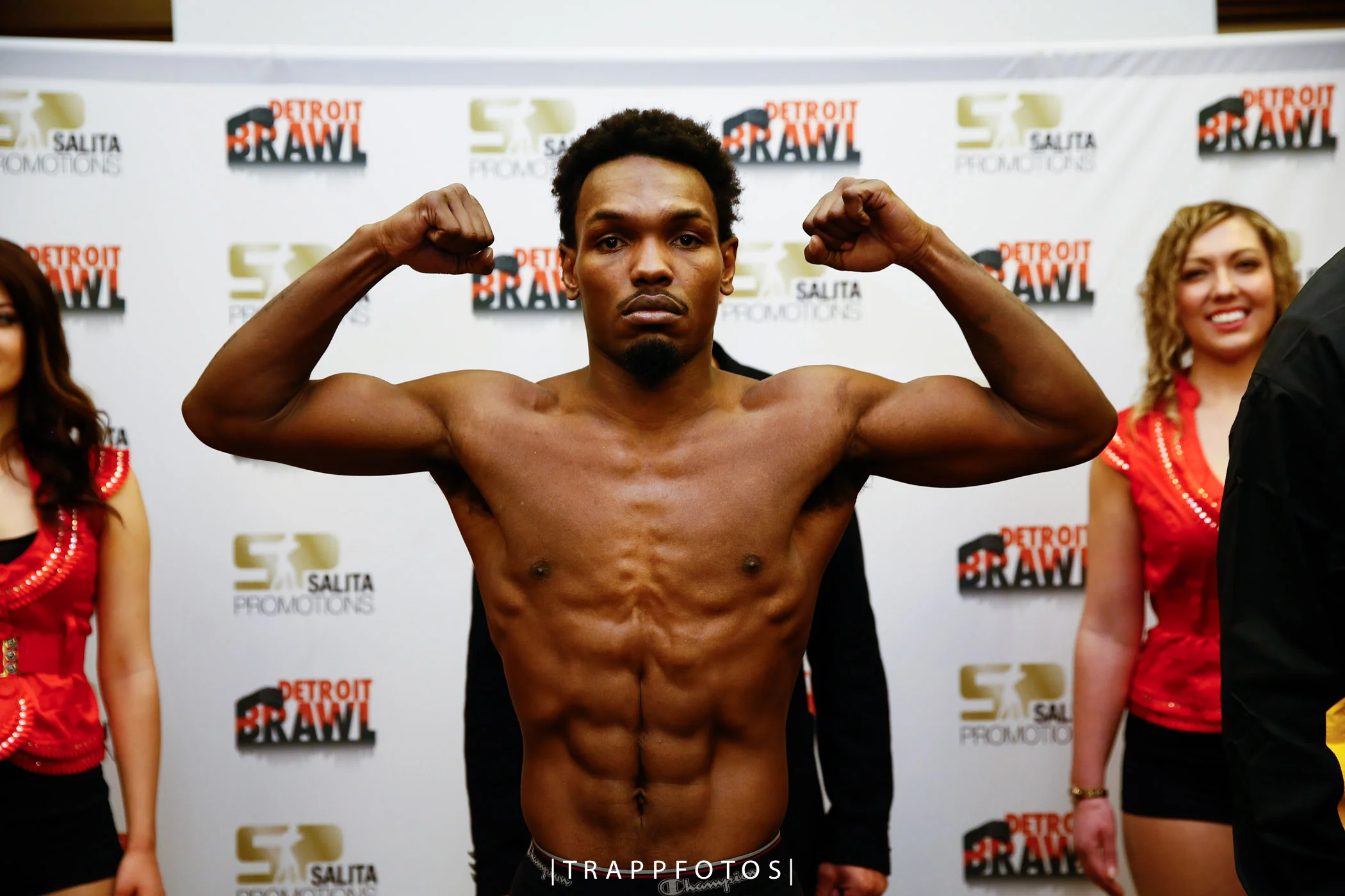 LR_DETROIT BRAWL-WEIGH IN-01212016-9470.jpg