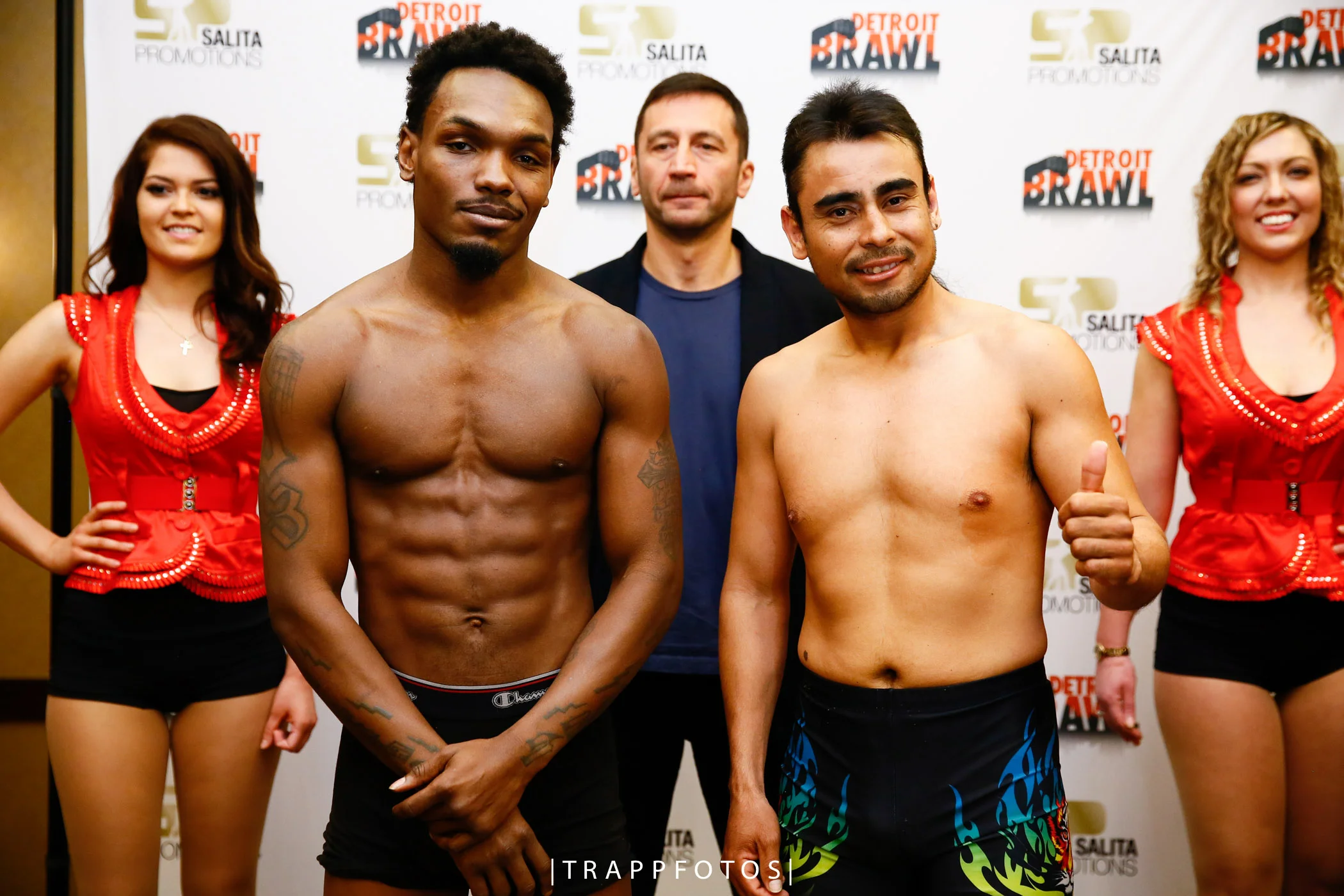 LR_DETROIT BRAWL-WEIGH IN-01212016-9490.jpg