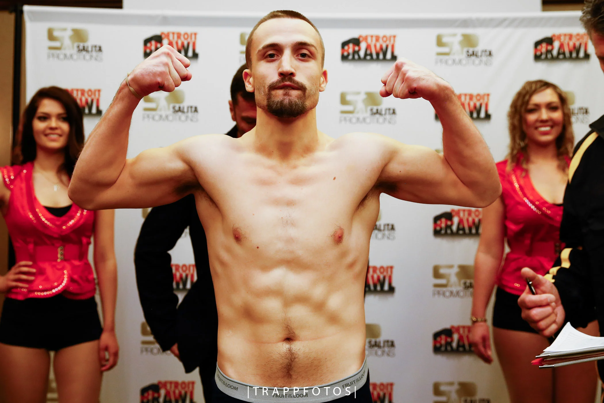 LR_DETROIT BRAWL-WEIGH IN-01212016-9537.jpg