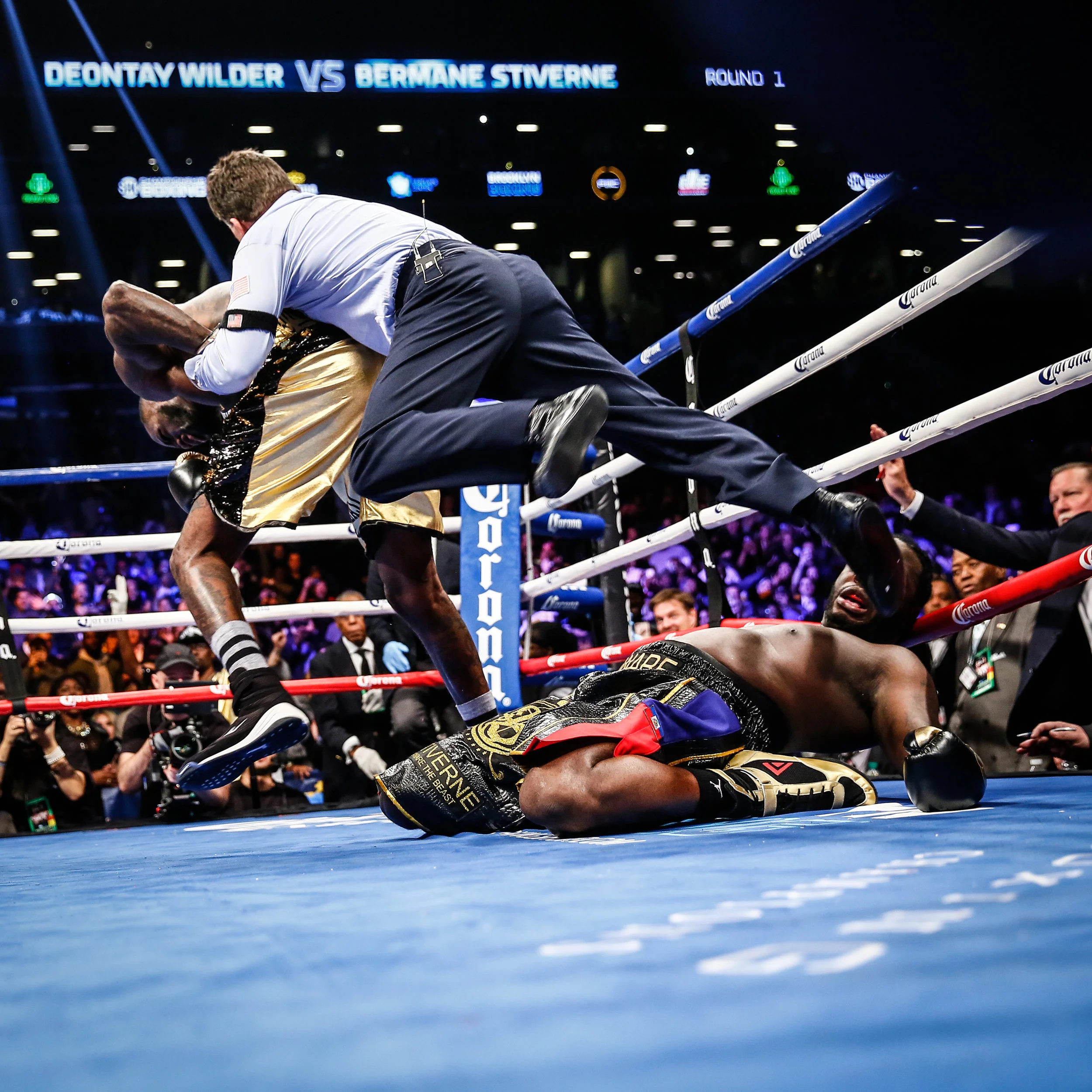 HR_DEONTAY WILDER x TRAPPFOTOS-9677.jpg