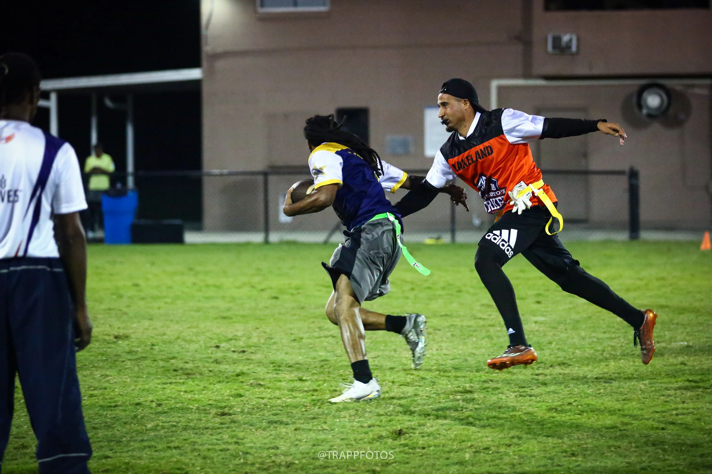 LR_BERTO-TURKEY BOWL-11242018-0001.jpg