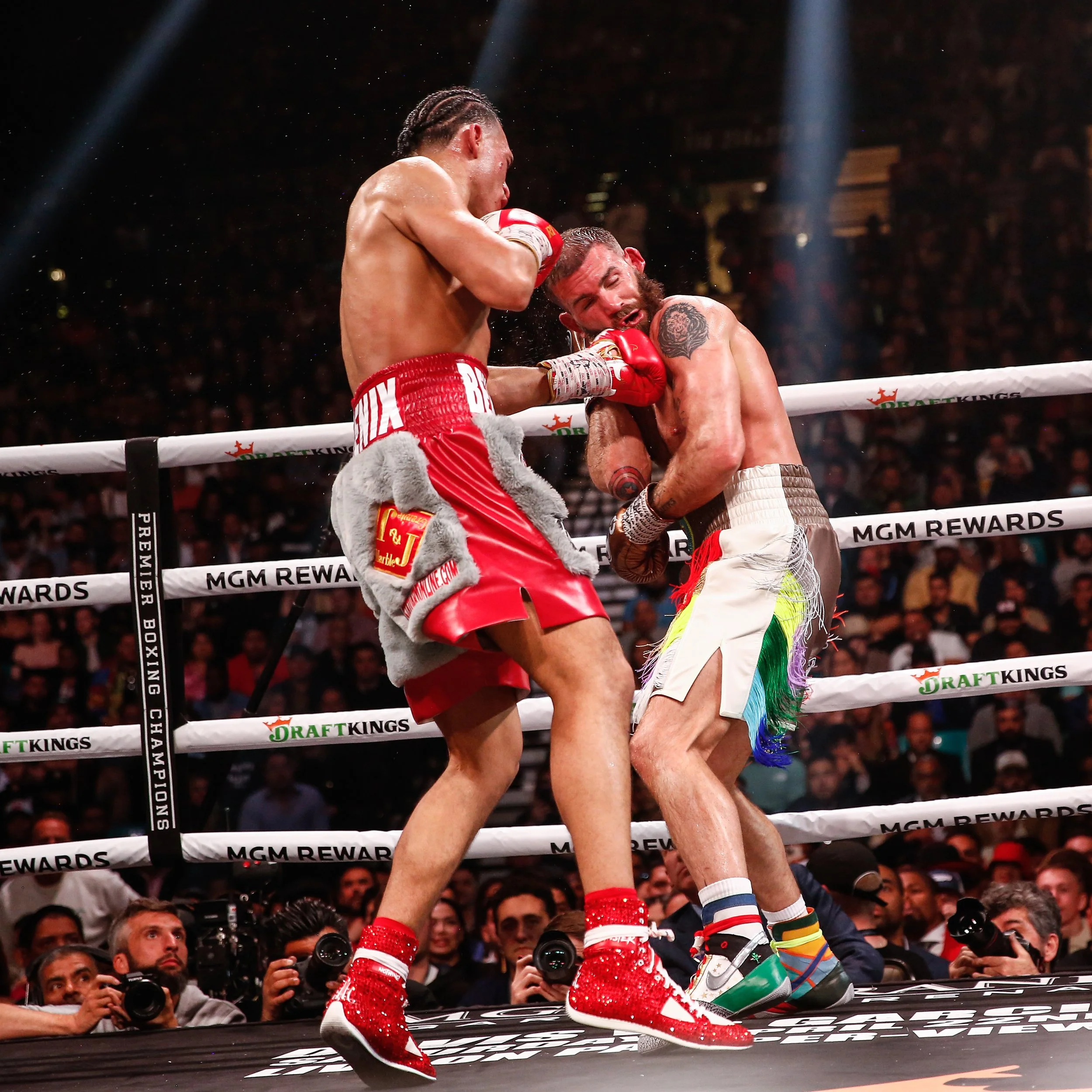 HR_FOR SALE-BENAVIDEZ VS PLANT-TRAPPFOTOS-MARCH252023-2696.jpg