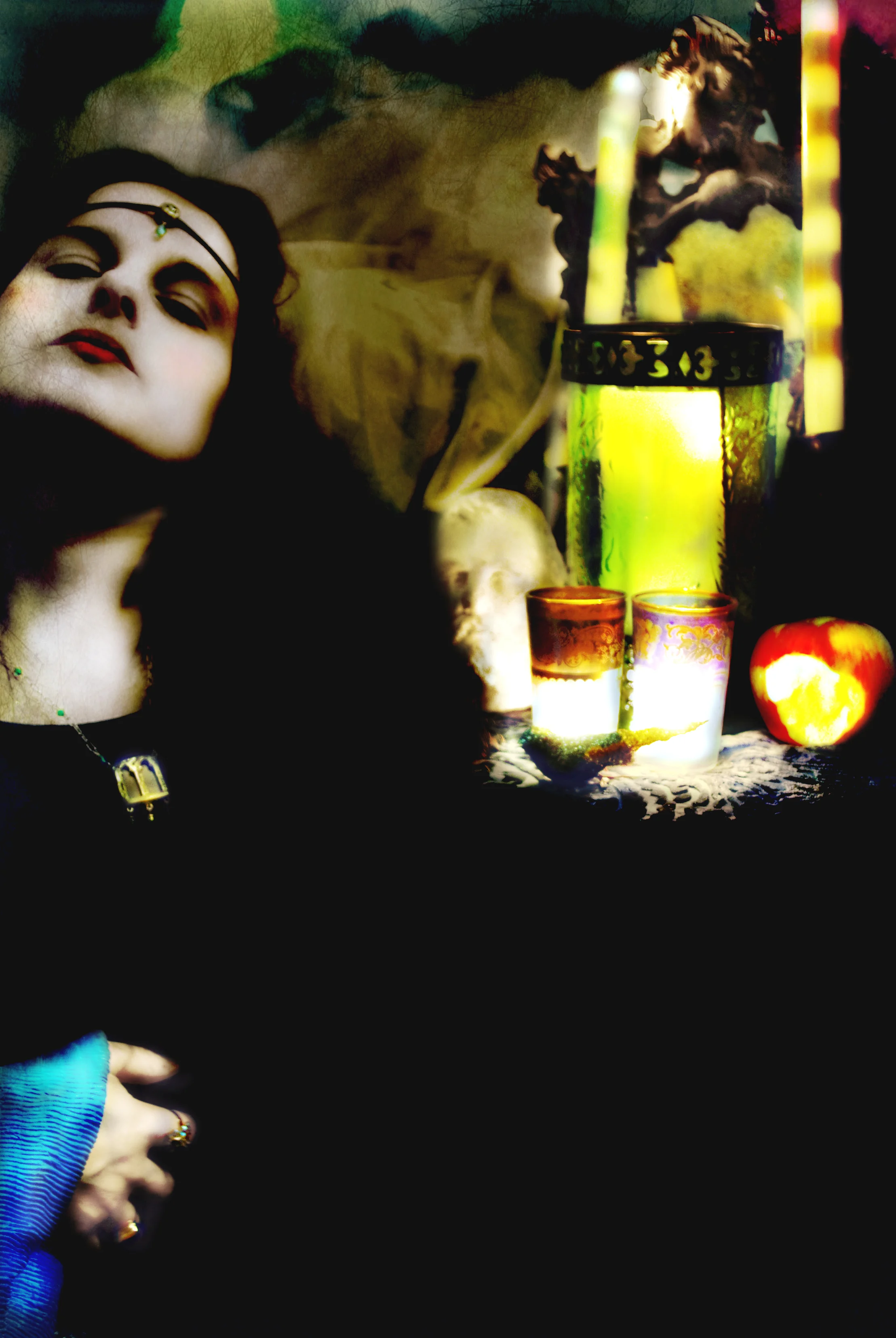 Snow White and The Apple