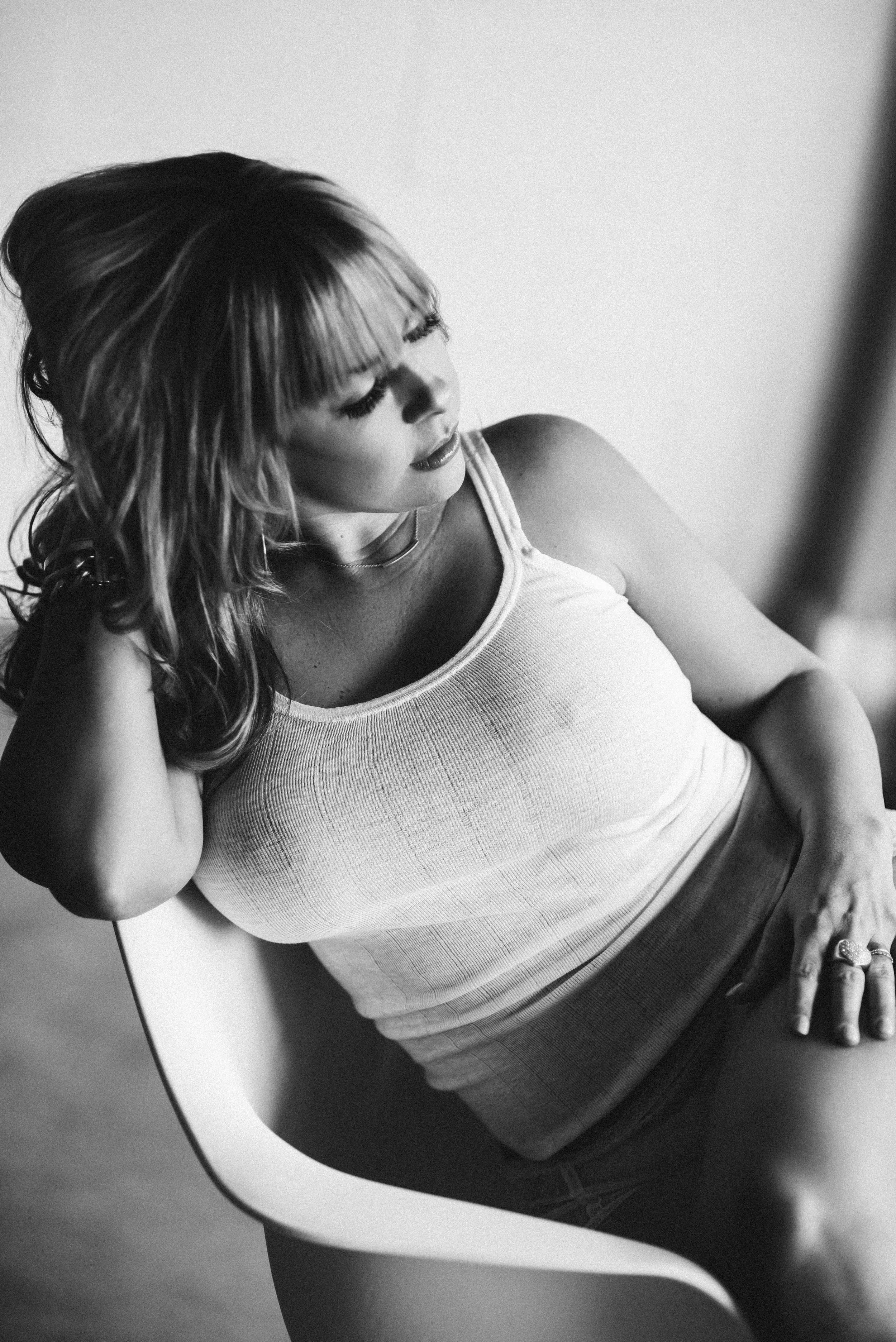 AustinBoudoirStudio-35.jpg