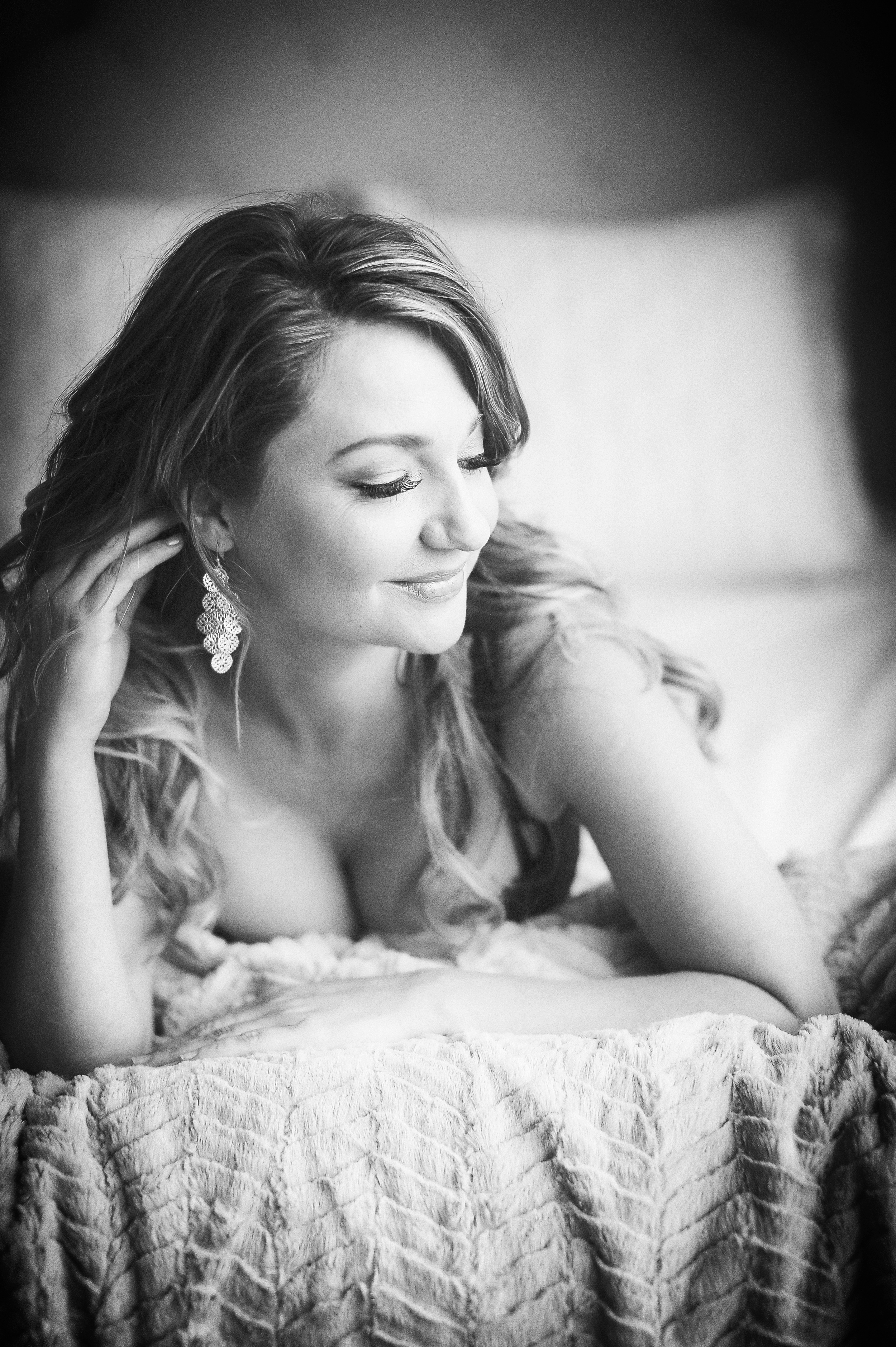 Miss "C" Said... "Kara? Well let’s just say that she has a way of making you feel like you have been friends forever, as she lays behind her tulle-covered lens bringing out your inner goddess. She was fantastic and I am so privileged to have had the opportunity to work with her team. Kara, I am very grateful for your gift, thank you!!!"