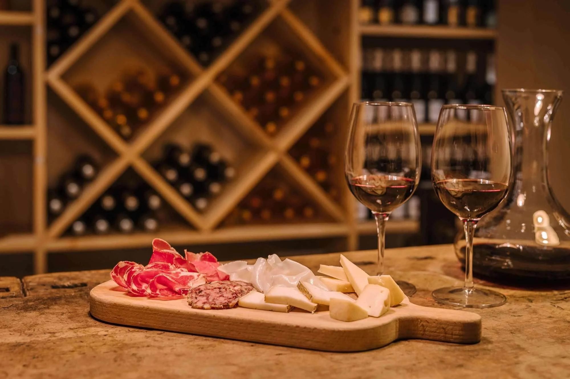 degustazione-vini-cantinaristorante-quercustenuta-de-l-annunziata003.jpg
