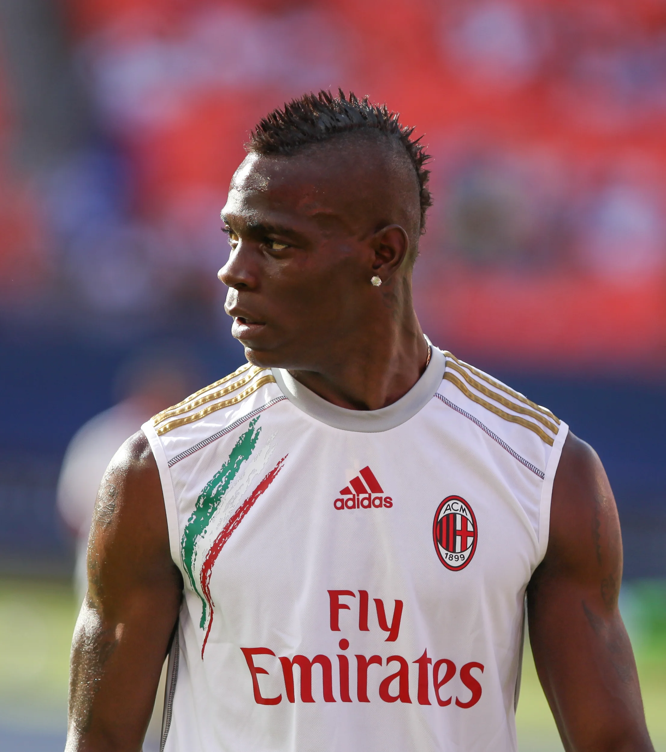 FIL GALAXY MILAN 03.JPG