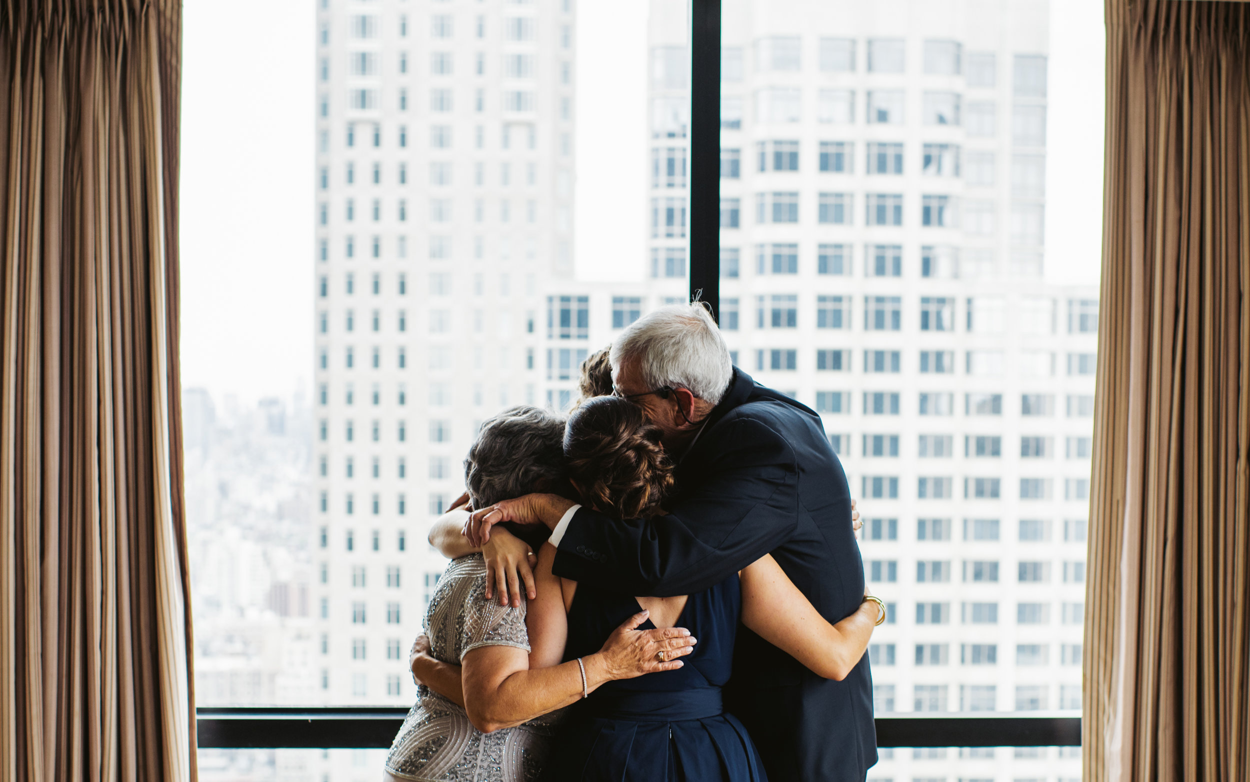 LIZA & JON - BATTERY PARK WEDDING - NYC INTIMATE WEDDING PHOTOGRAPHER - CHI-CHI AGBIM-113.jpg