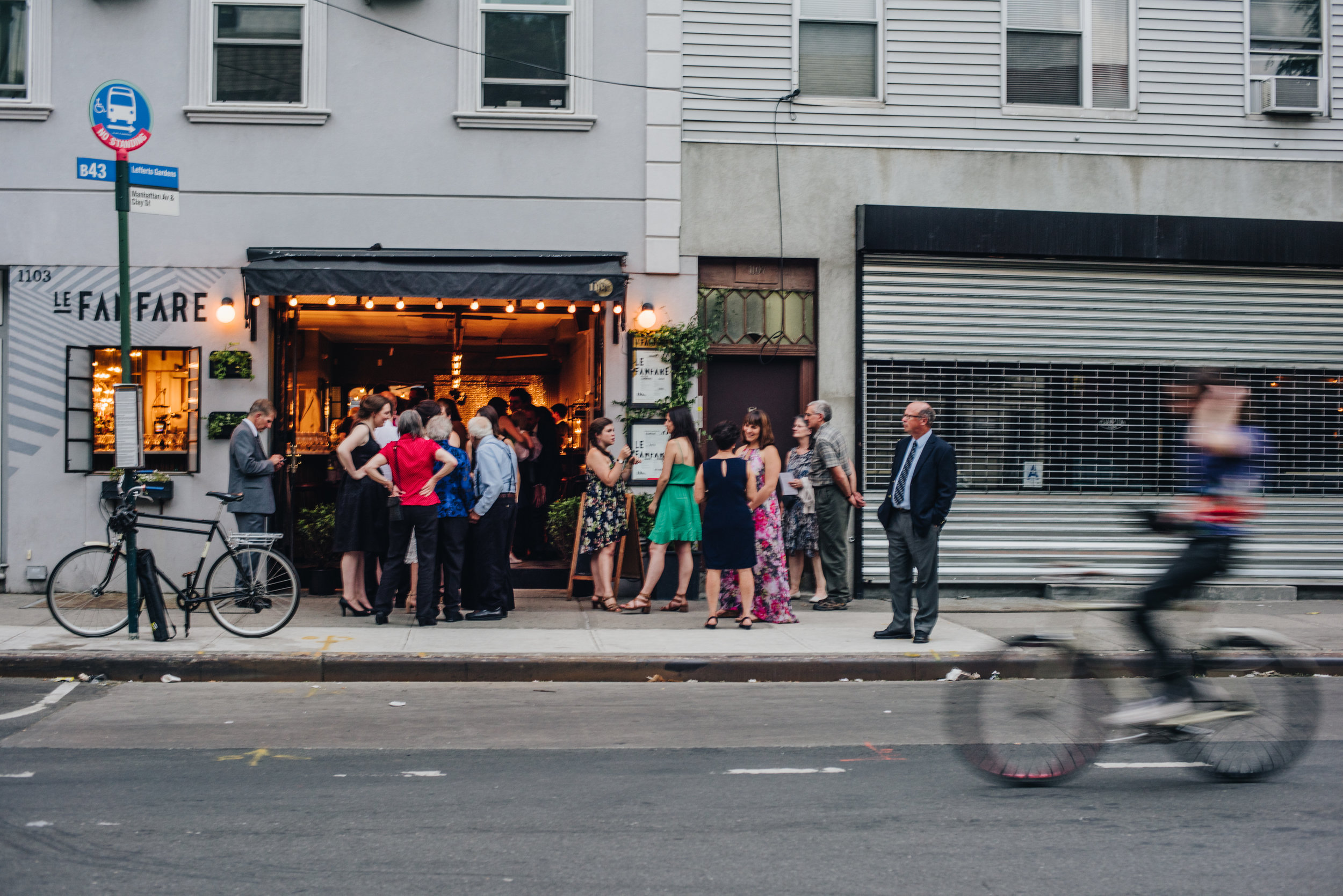 AMANDA & MATT - LE FANFARE NYC - INTIMATE WEDDING PHOTOGRAPHER by CHI-CHI ARI-691.jpg