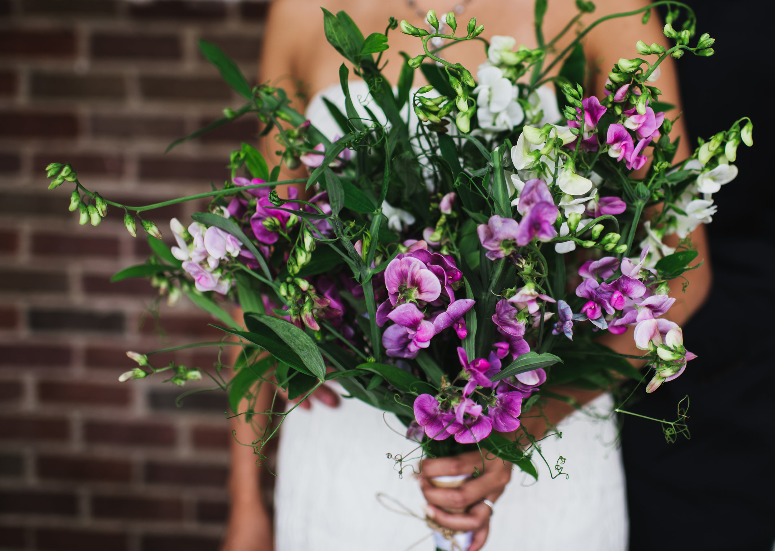 BROOKLYN GRANGE WEDDING - LILY & ANDREW - NYC BEST INTIMATE WEDDING PHOTOGRAPHER - CHI-CHI ARI-10.jpg