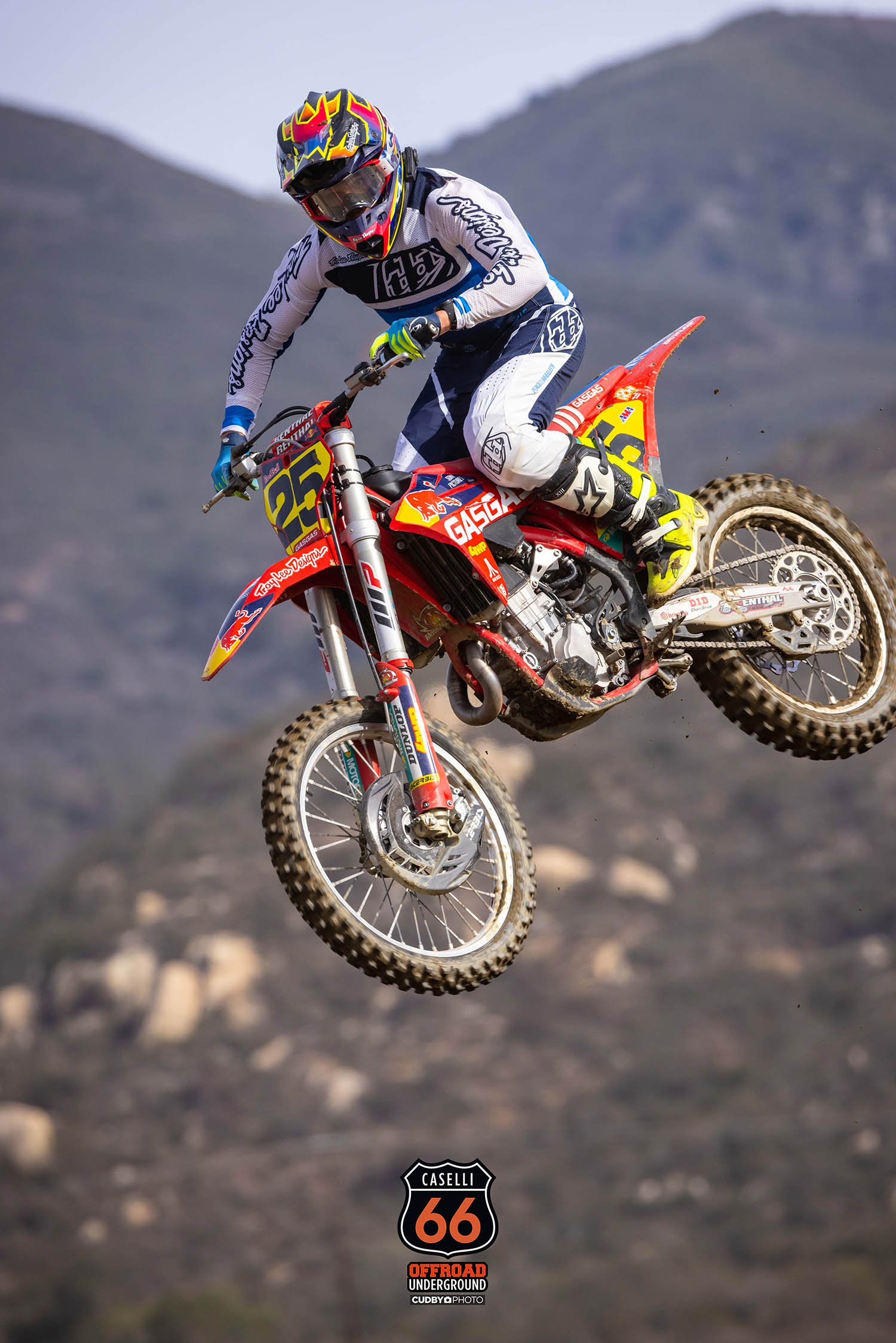 2022_1203_caselli_ride_day_photo_by_simon_cudby_caselliridedec2022-cudby-233.jpeg