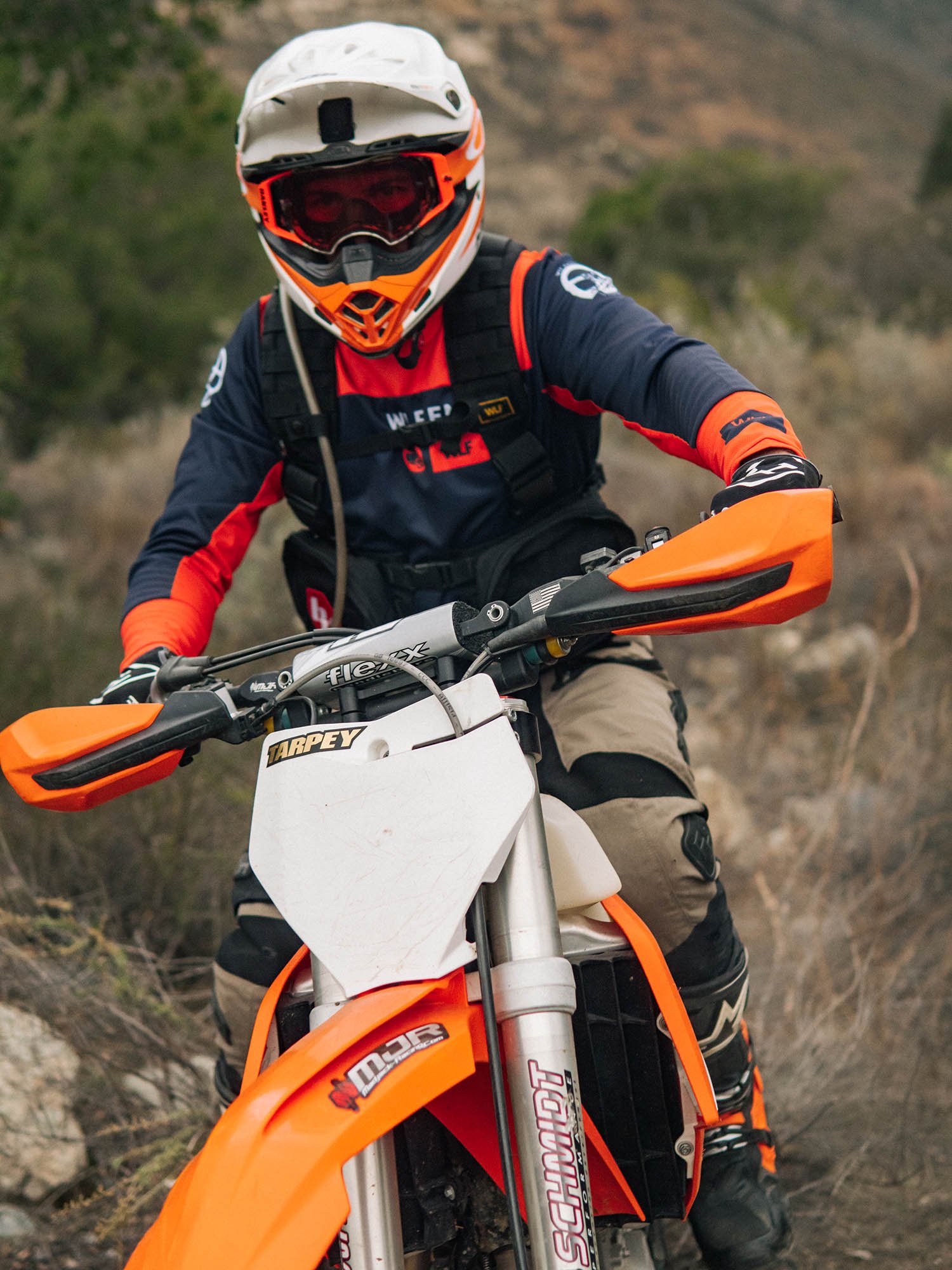 2022_1203_kurt_caselli_ride_day_120322-kc66rd-045.jpeg