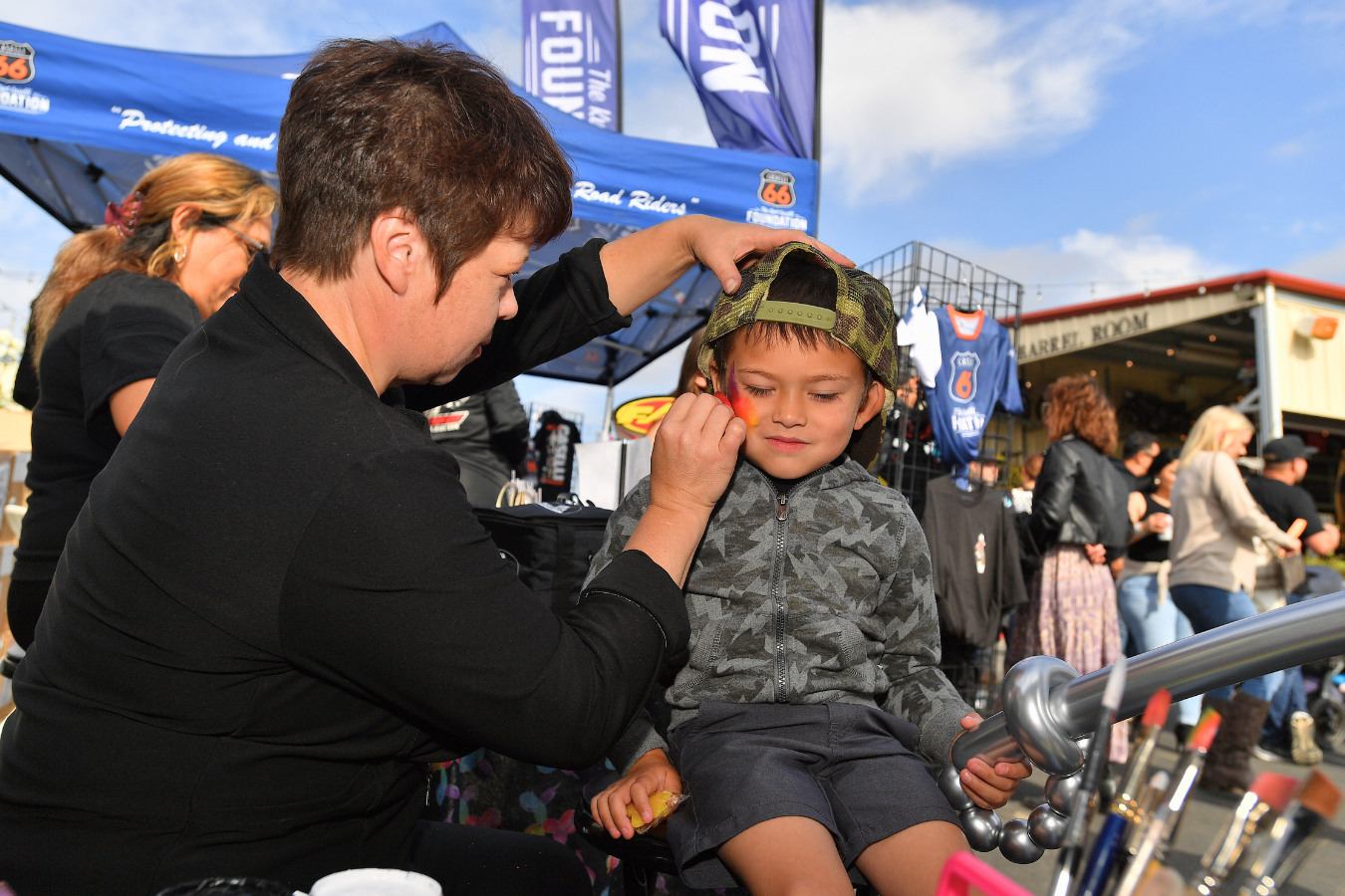 Caselli_MotoDoffo_Event_face_painting.png