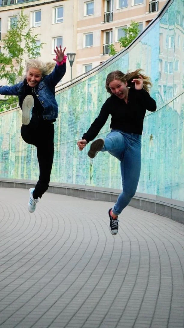 Impromptu photo shoot with new friends, Alex and Regina:)