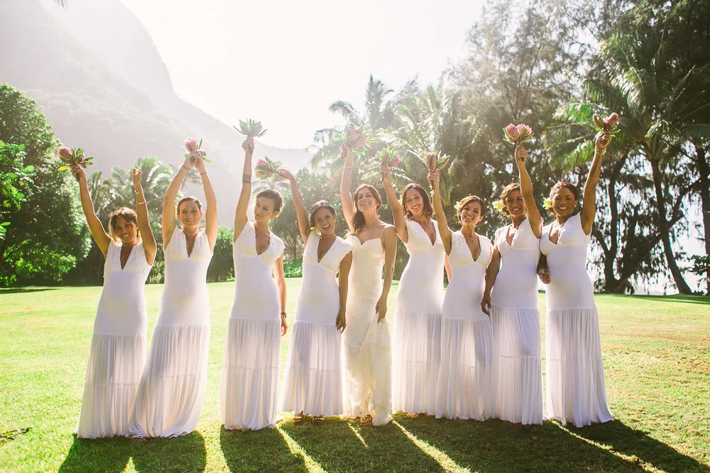 Tunnels Beach Wedding-8.jpg