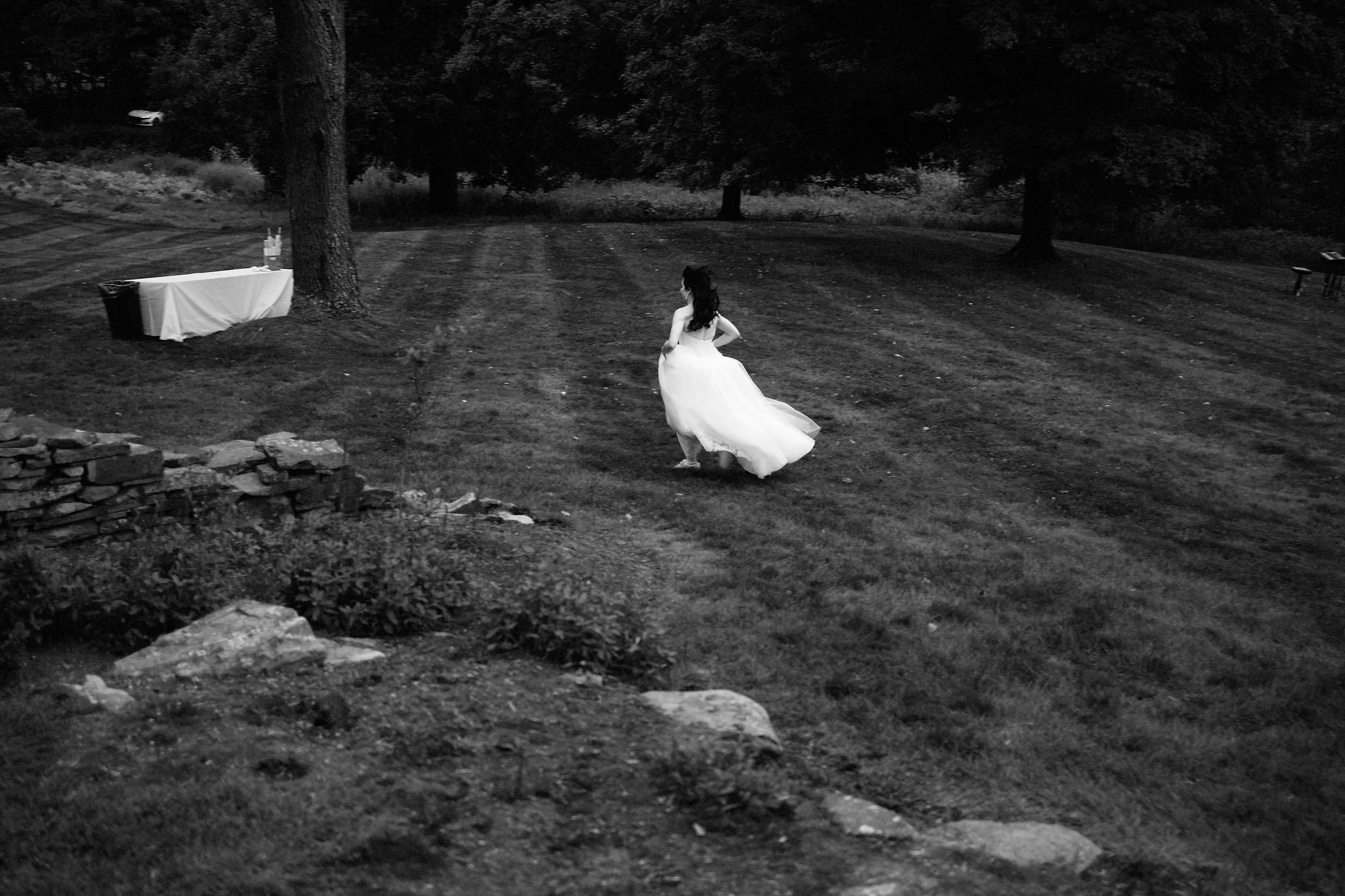 Hudson-Valley-NY-backyard-wedding-0031.JPG