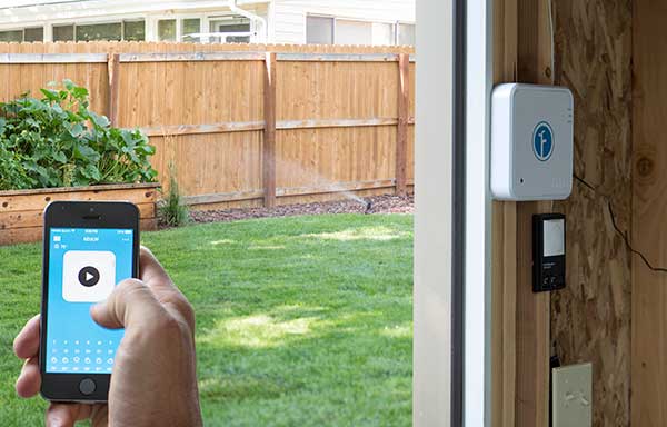 intelligent_irrigation_rachio_hometech.jpg