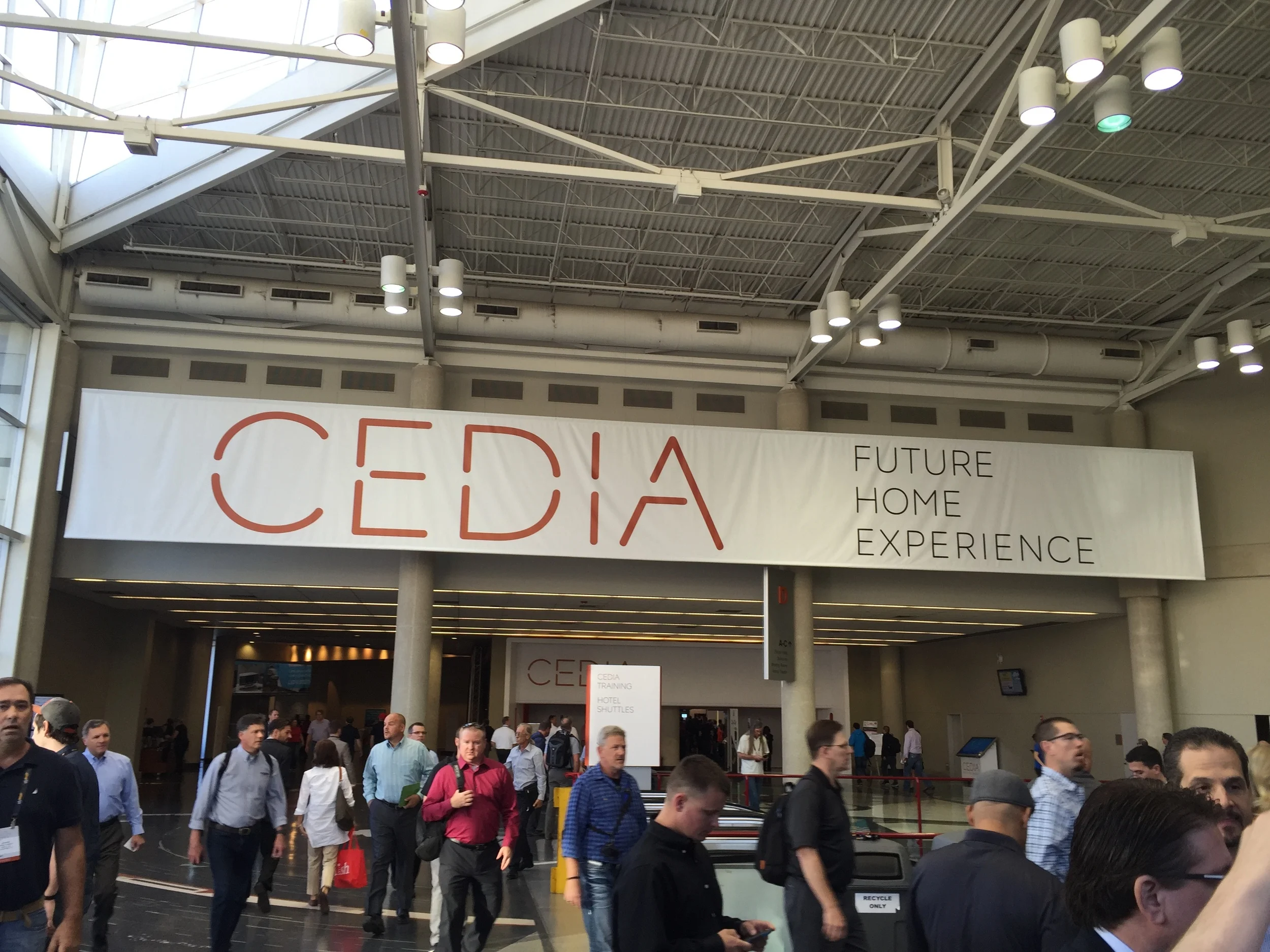 cedia_2015_hometech.jpg