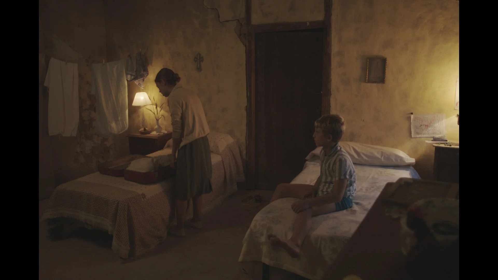 CEN_STILLS_D06_1.53.1.jpg