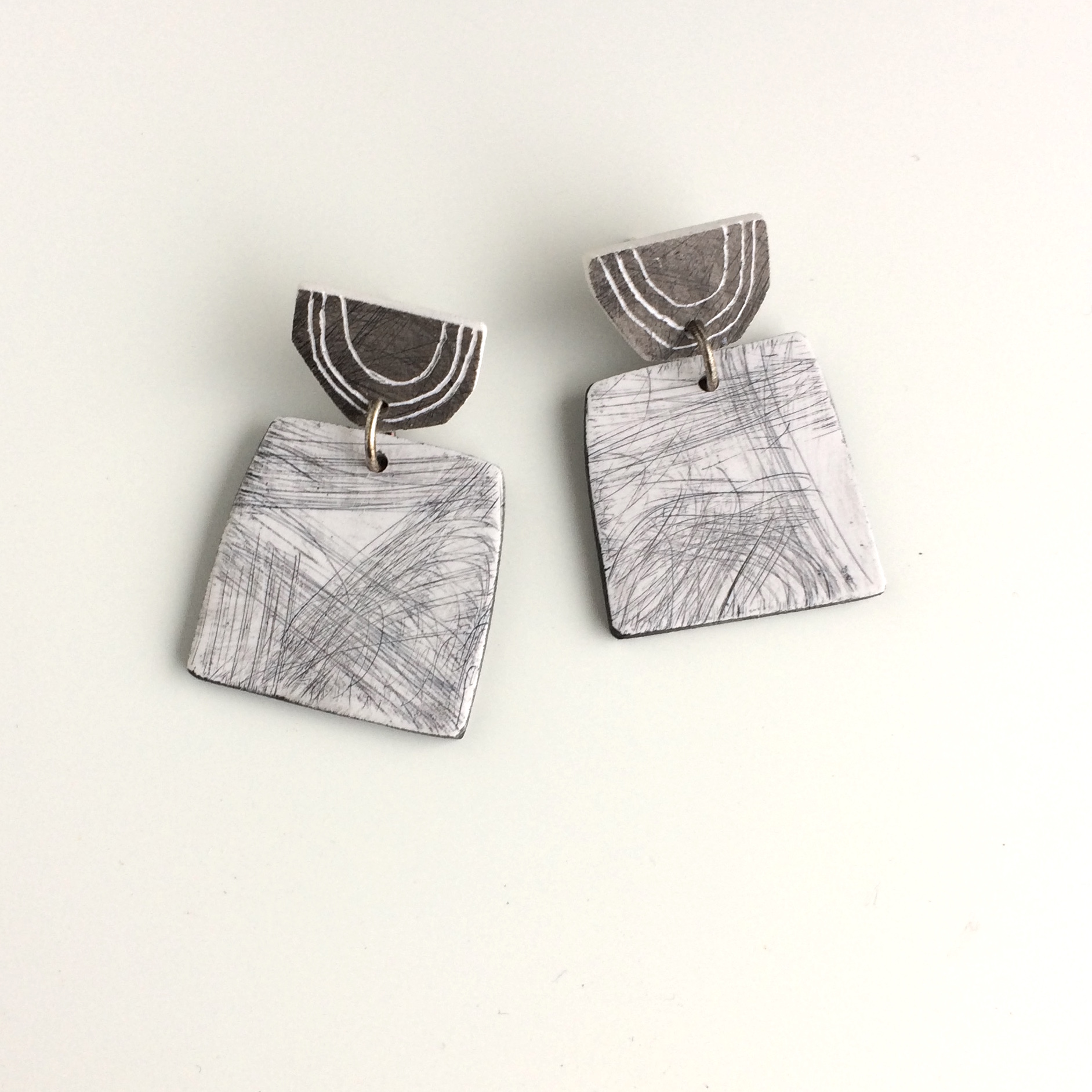 grey-geometric-earrings.JPG