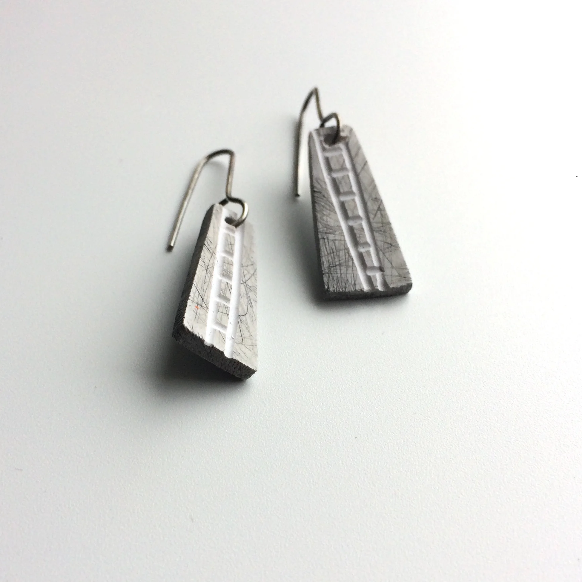 recycled-small-grey-earrings.JPG