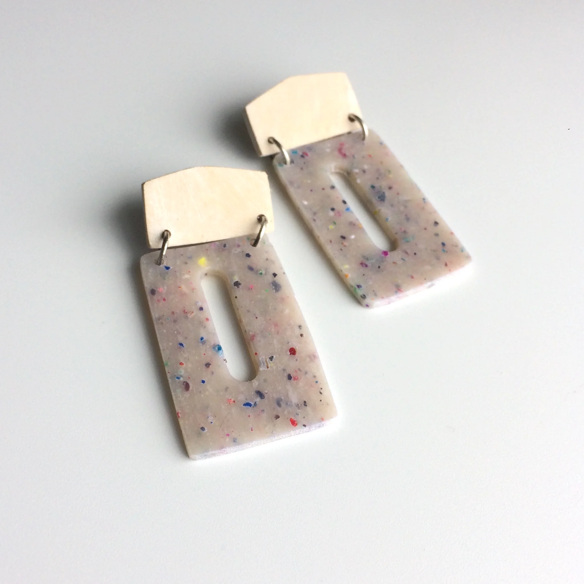 recycled-ooak-speckled-earrings.JPG