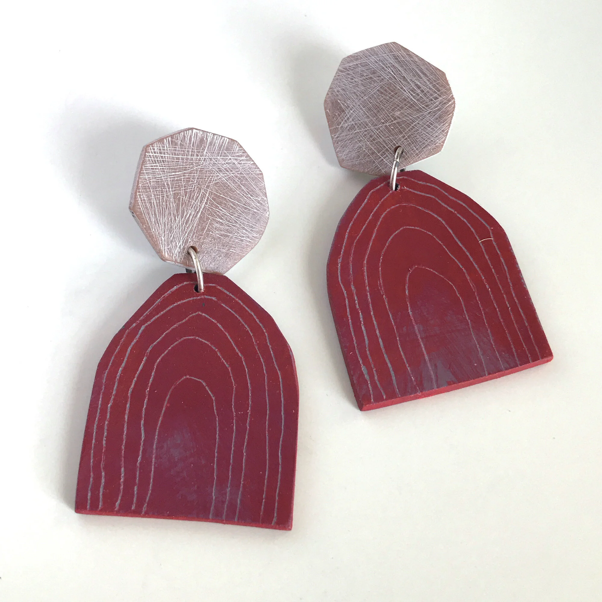 red-arc-dangle-earrings.JPG