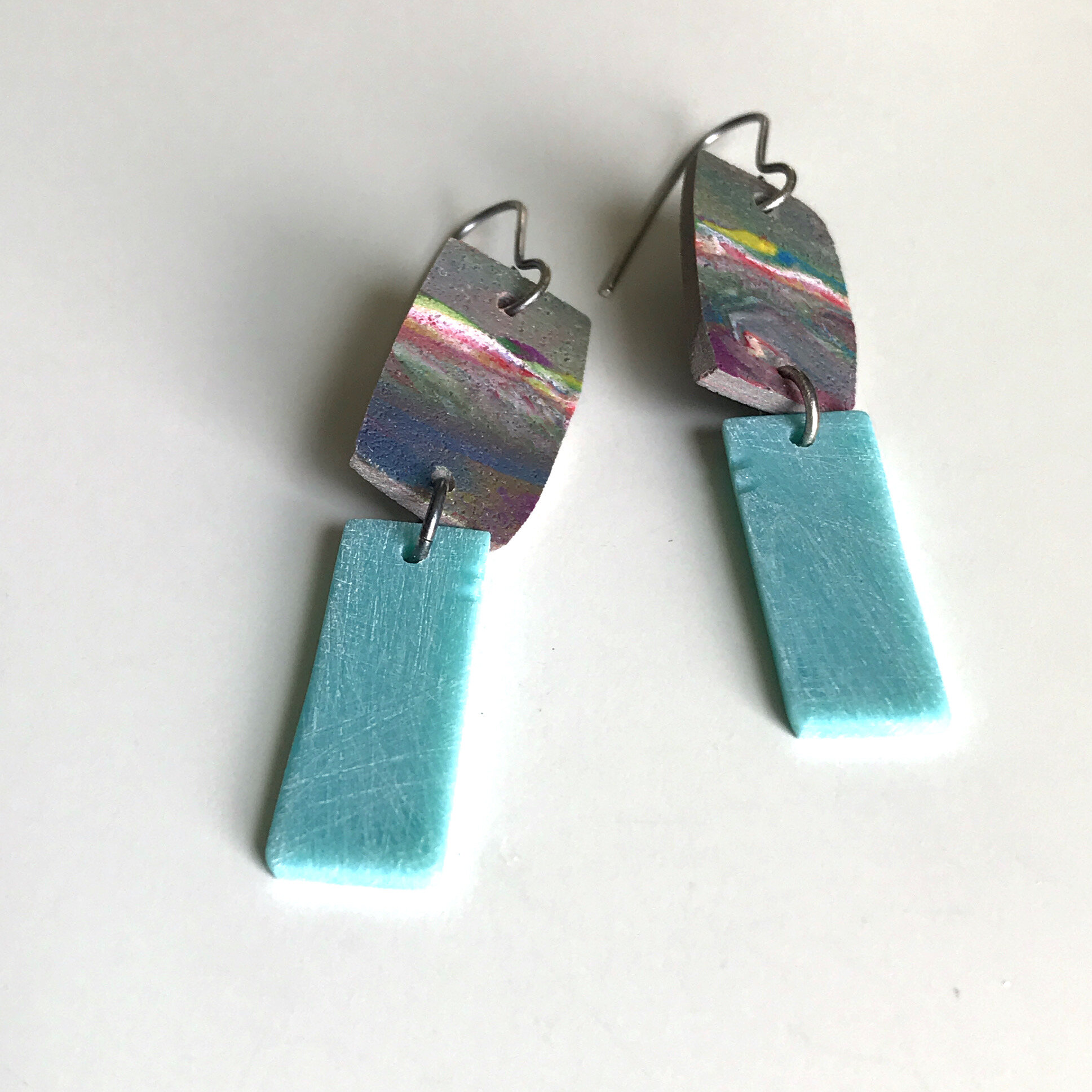 marbled-dangle-turqoise-clay-earrings.JPG