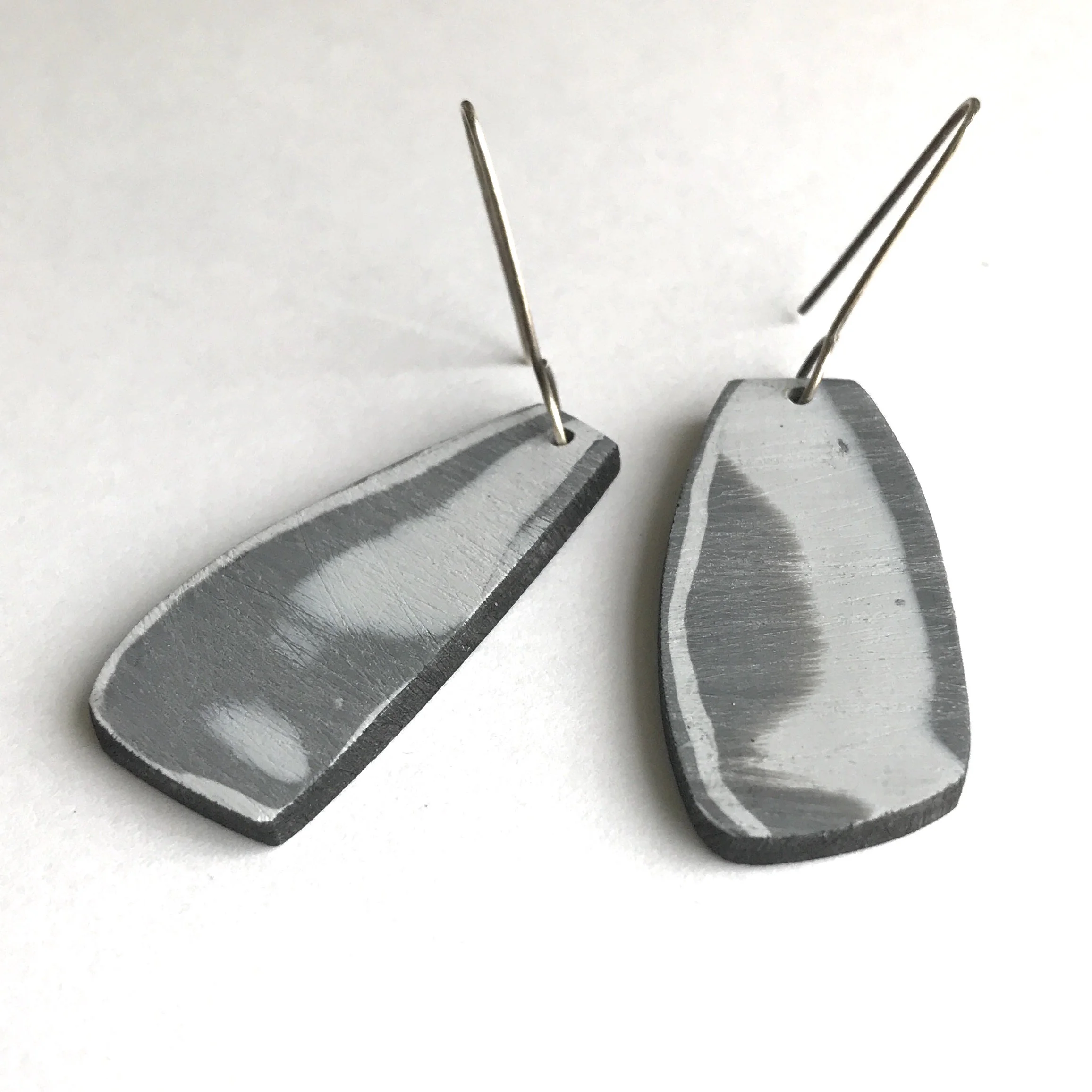 grey-white-earrings.JPG