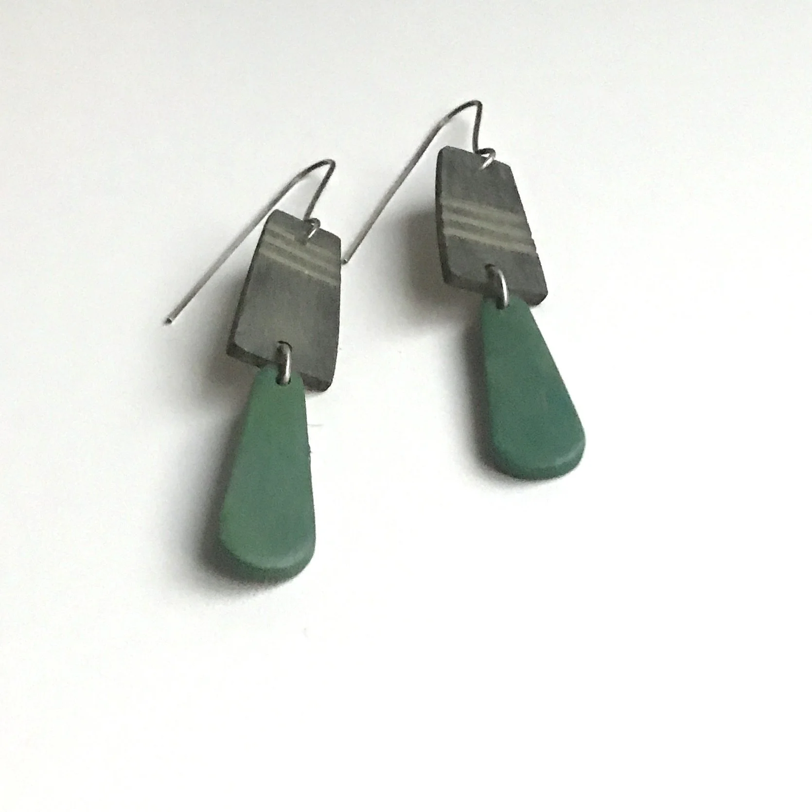 green-drop-recycled-earrings.JPG