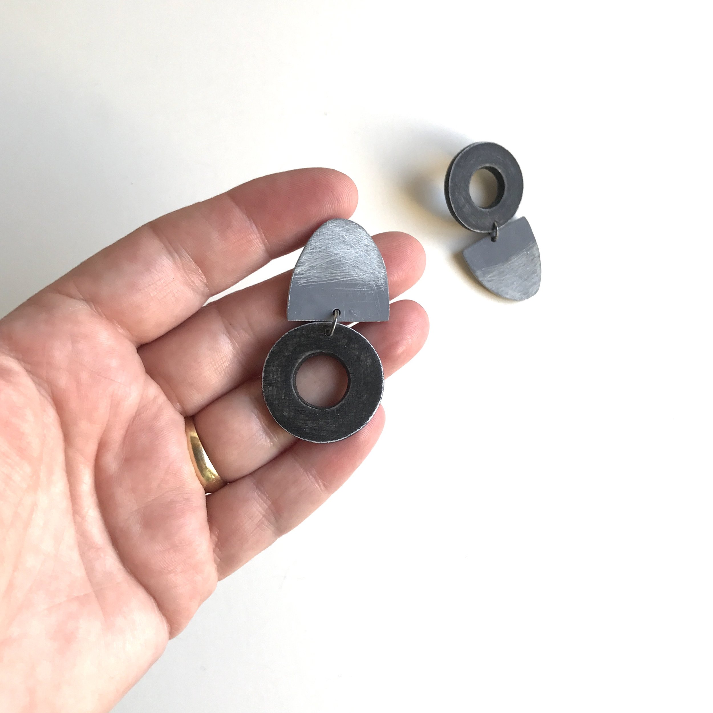 recycled-o-grey-earrings.JPG
