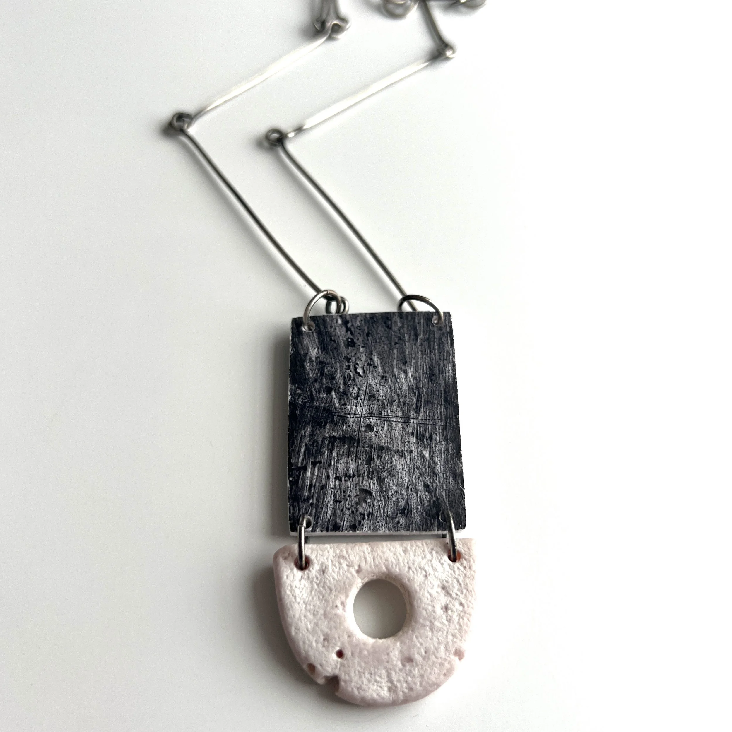 white-recycled-plastic-necklace.JPG
