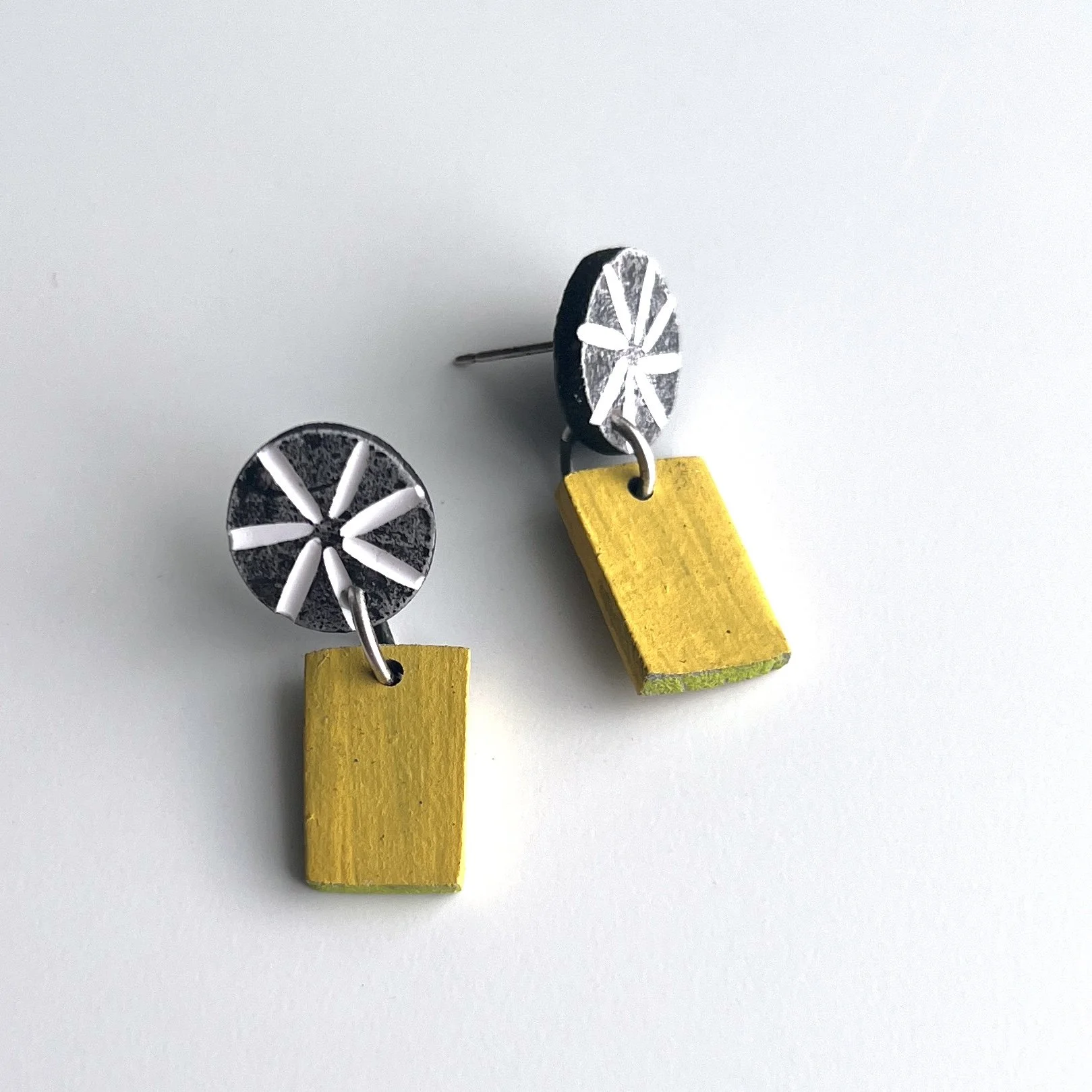 yellow-carved-earrings.JPG