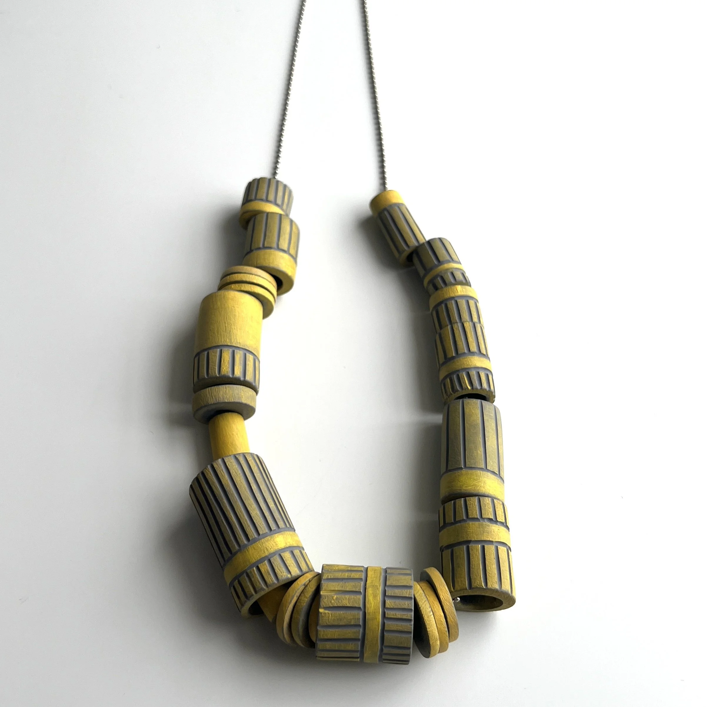 yellow-carved-polymer-clay-neckalce.JPG