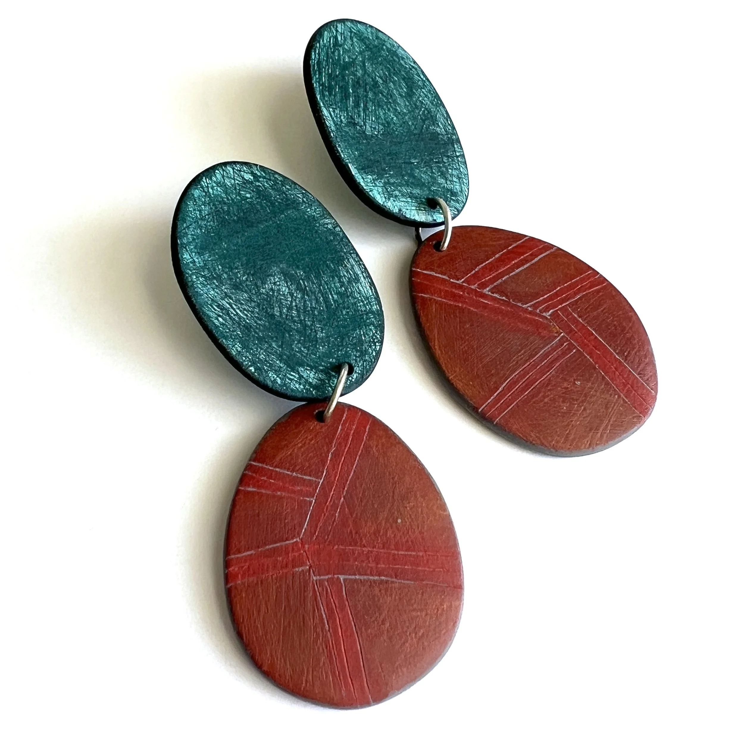 echo-earrings-red-tuquoise-black.JPG