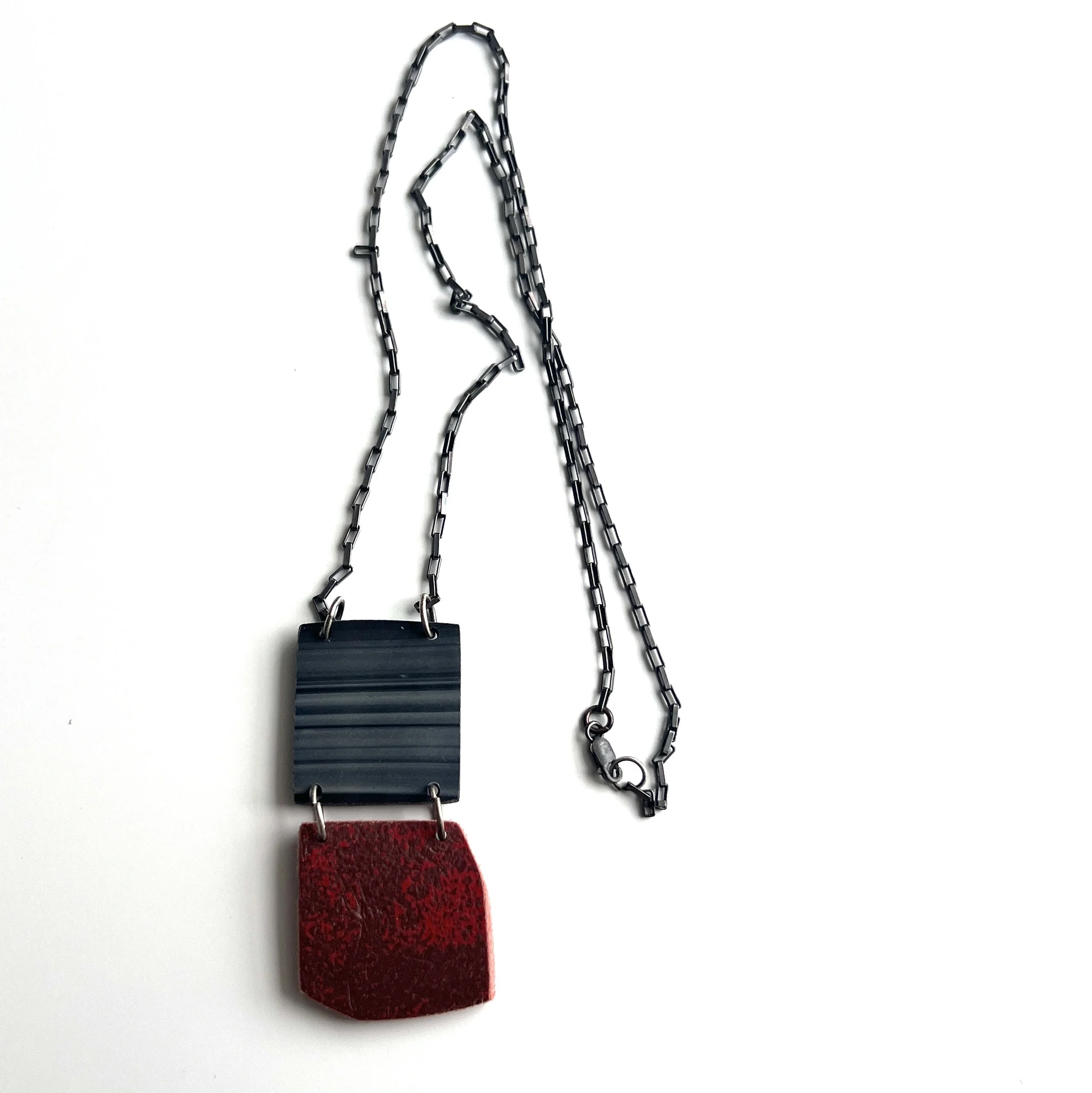 reclaimed-red-plastic-necklace.JPG
