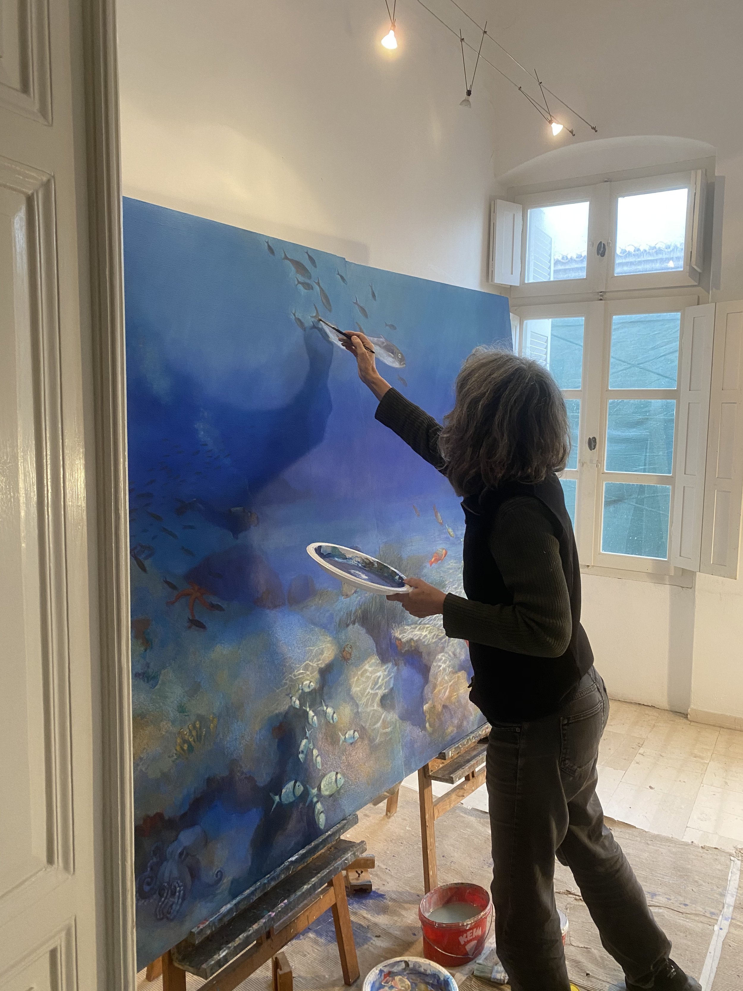 JANE WORKING UNDERWATER PAINTING .jpeg