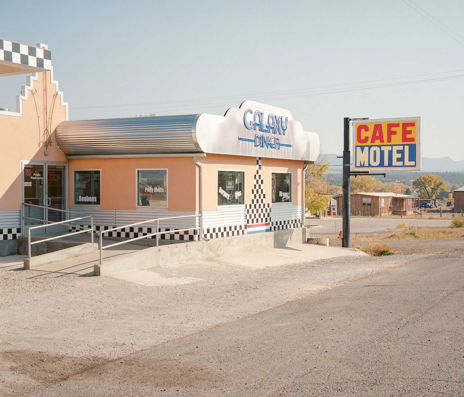 Galaxy Diner web .png
