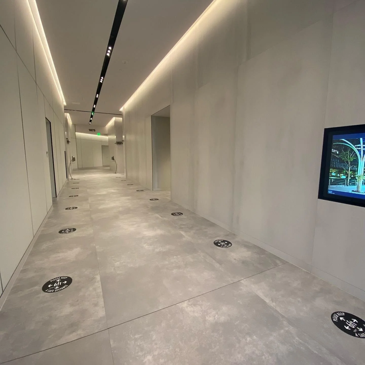 Watt Plaza Beverly Hill CA 