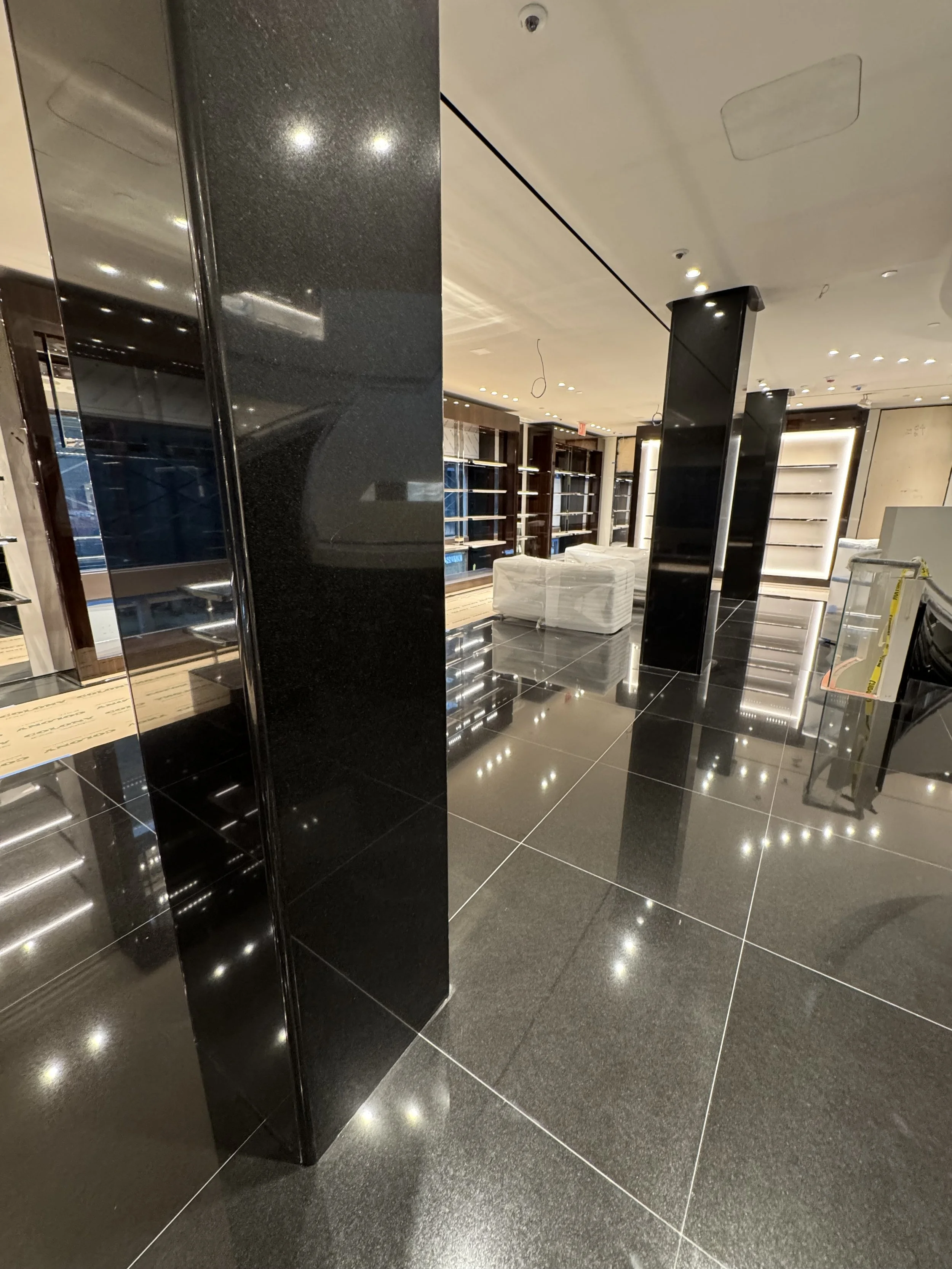 Dolce & Gabbana Madison ave NYX Columns in black Granite 3cm 