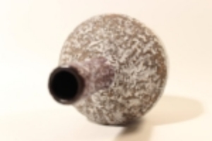 INGRID ATTERBERG FOR UPSALA EKEBY / AHLEN&HOLM CHAMOTTE CLAY, SWEDISH 1950'S 19CM X 12.5CM 